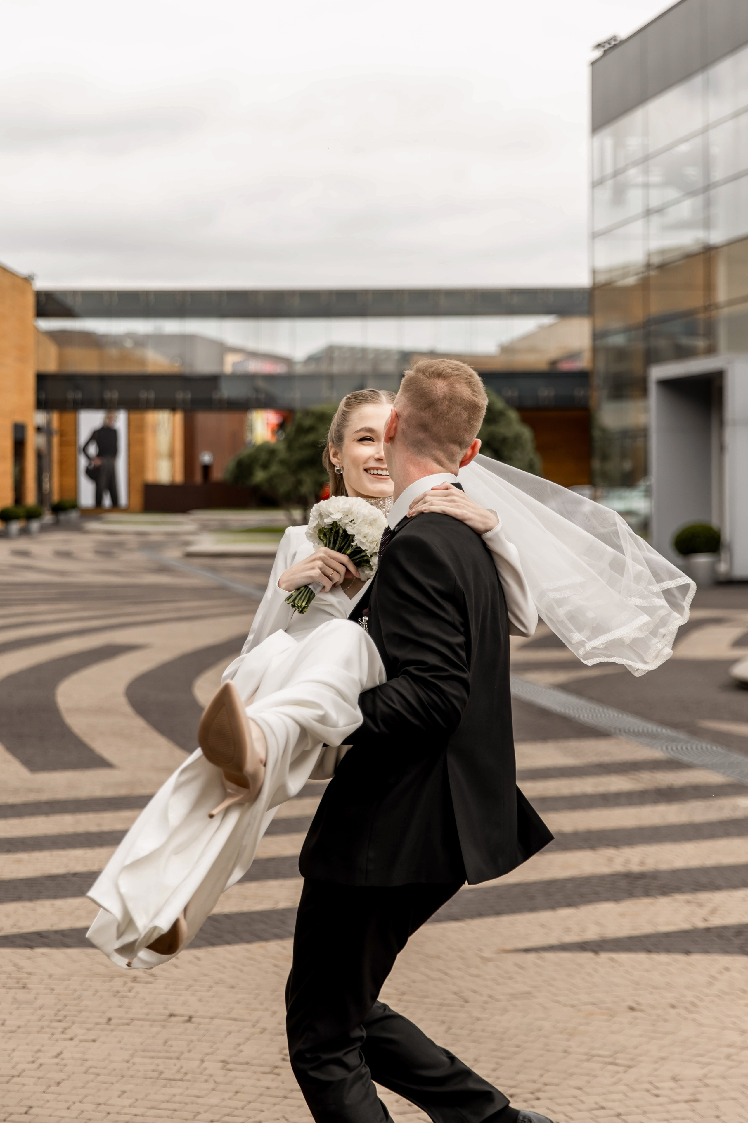 Выездная регистрация + Барвиха + банкет. Свадебный и семейный фотограф в Москве Диана Левченко