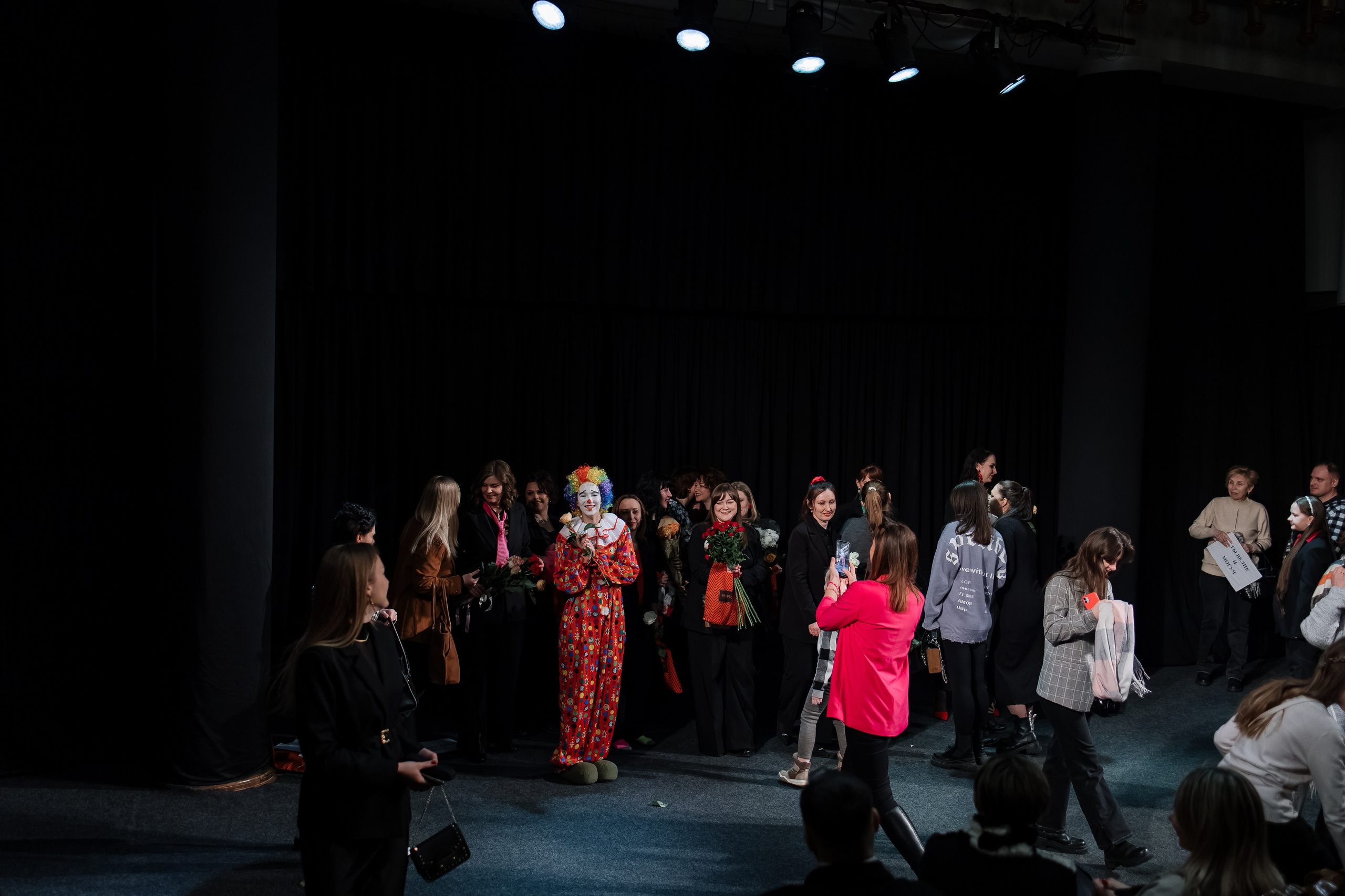 Спектакль. Свадебный фотограф