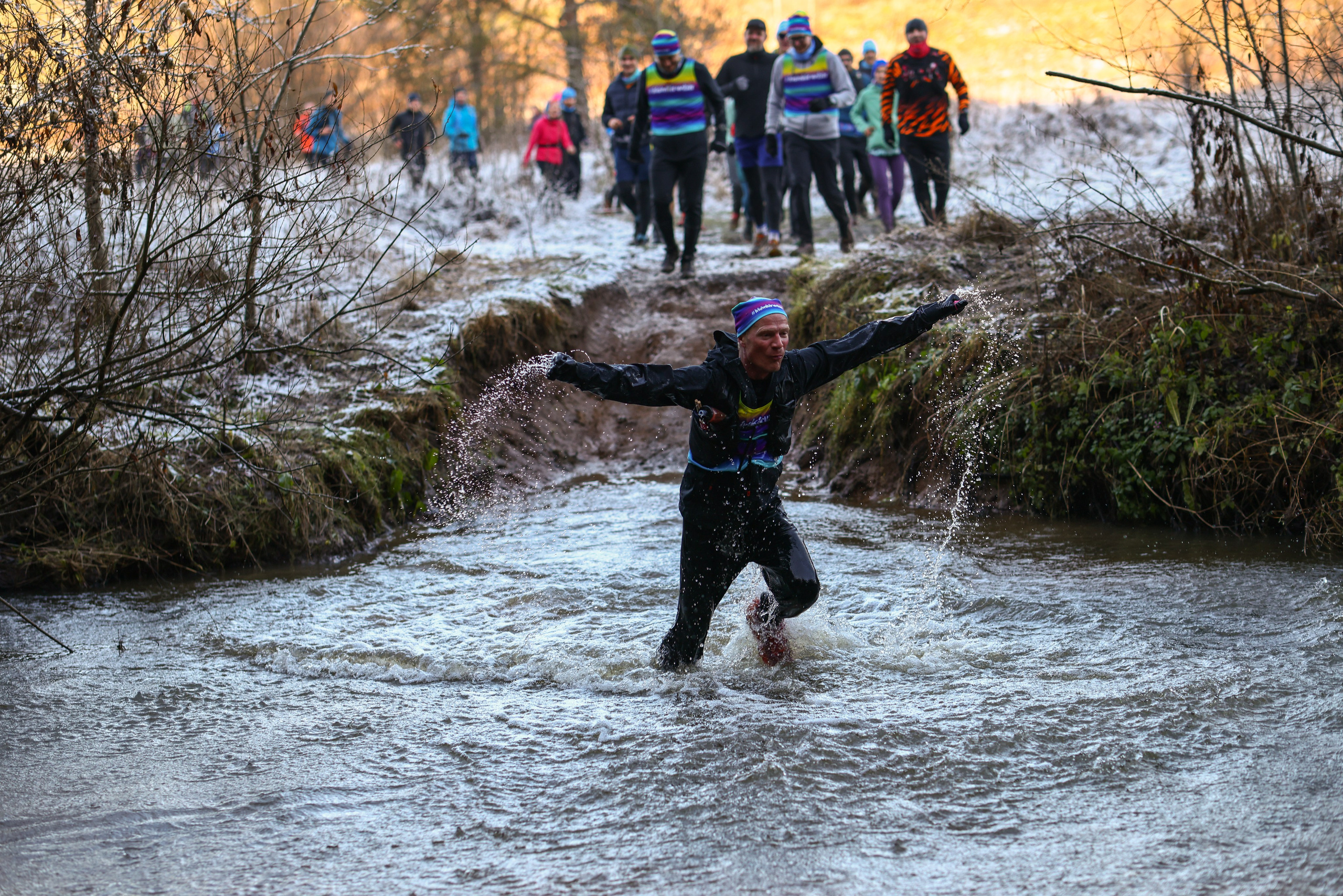 Два лепестка Химкинского марафона у дома, 23.11.25. Фотограф Сергей Ловкий