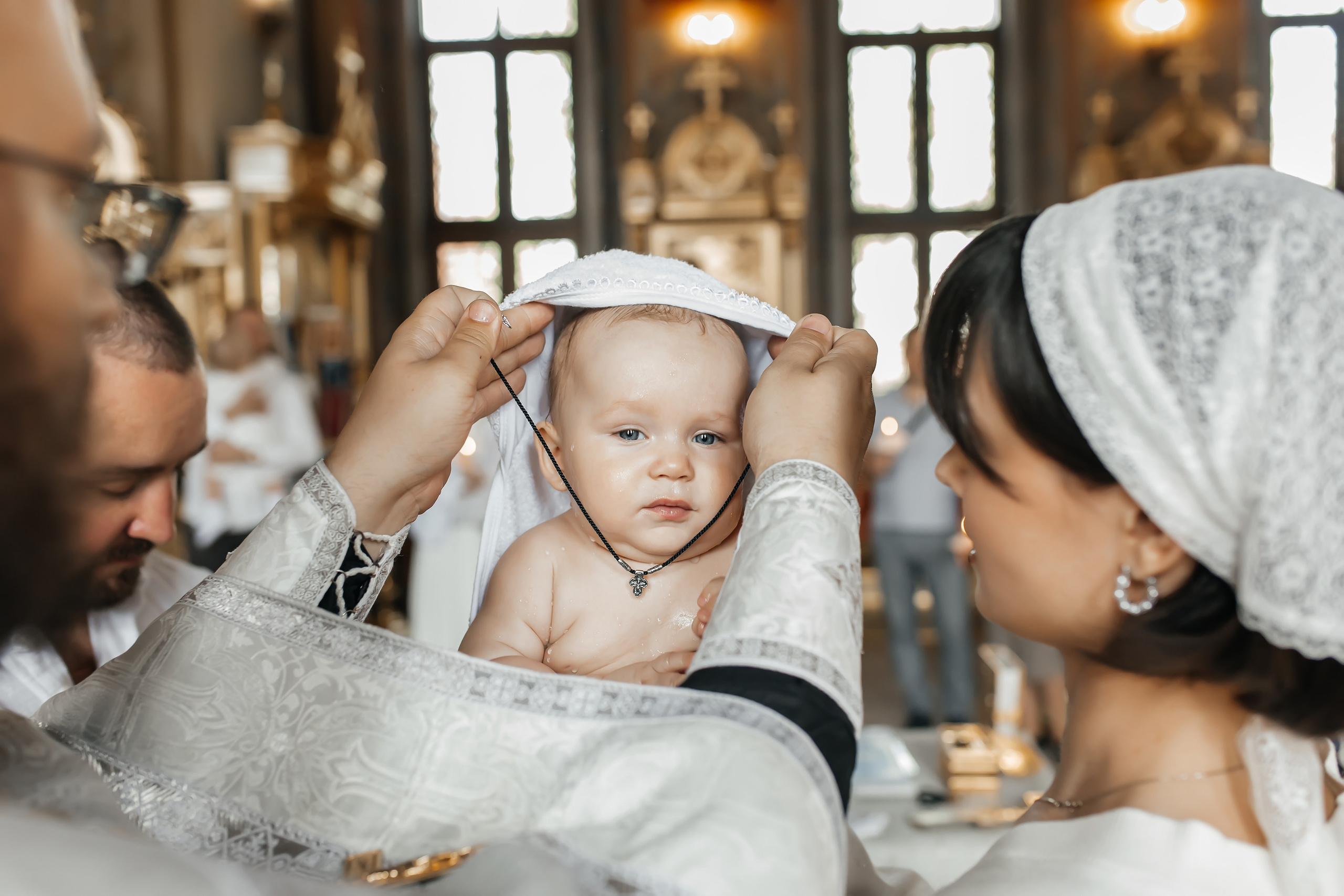 Крещение Артемия в Храме Николая Чудотворца в Ангелово. Фотограф на крещение и венчание Москва  Надежда Баланина