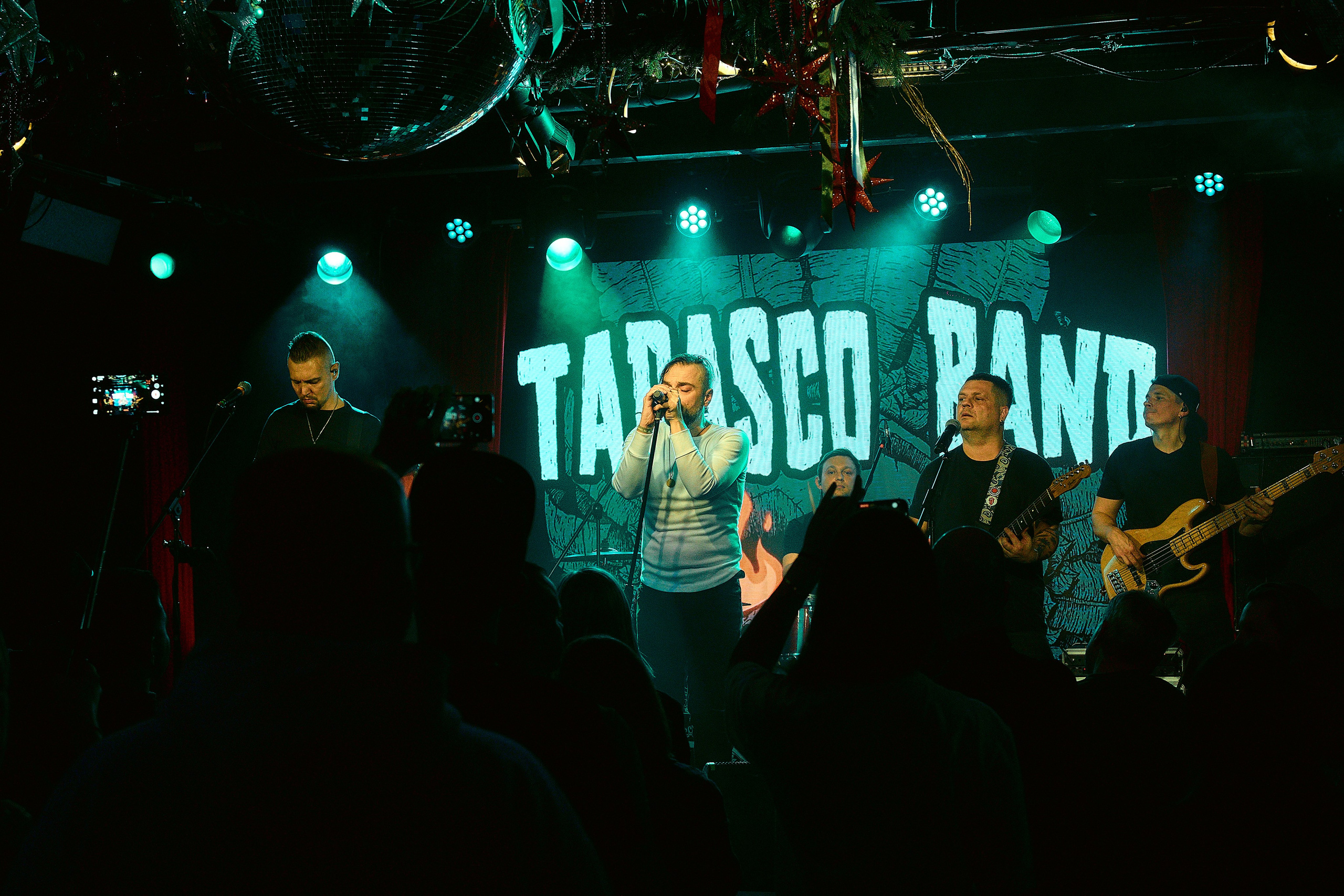 ТАБАСКО БЭНД — 16 ТОНН. Фотография для артистов