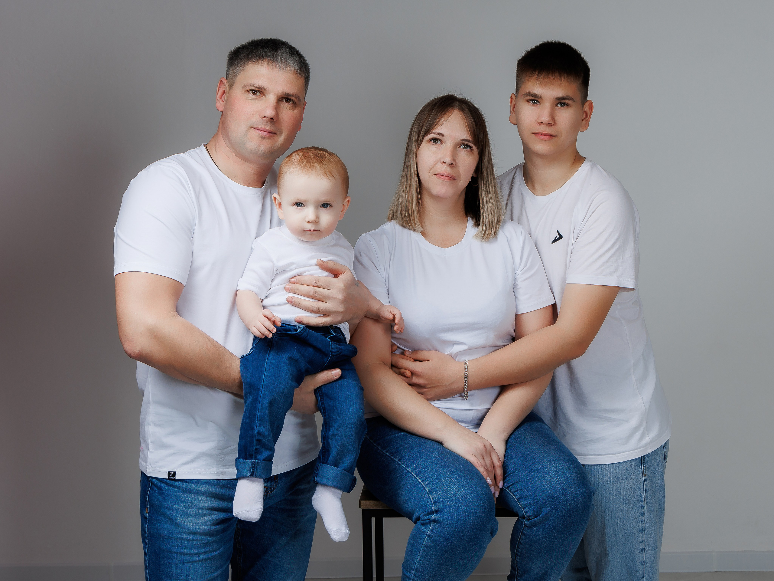 Семейная съёмка. Инга Кузьминская ТОП-фотограф г. Корсаков