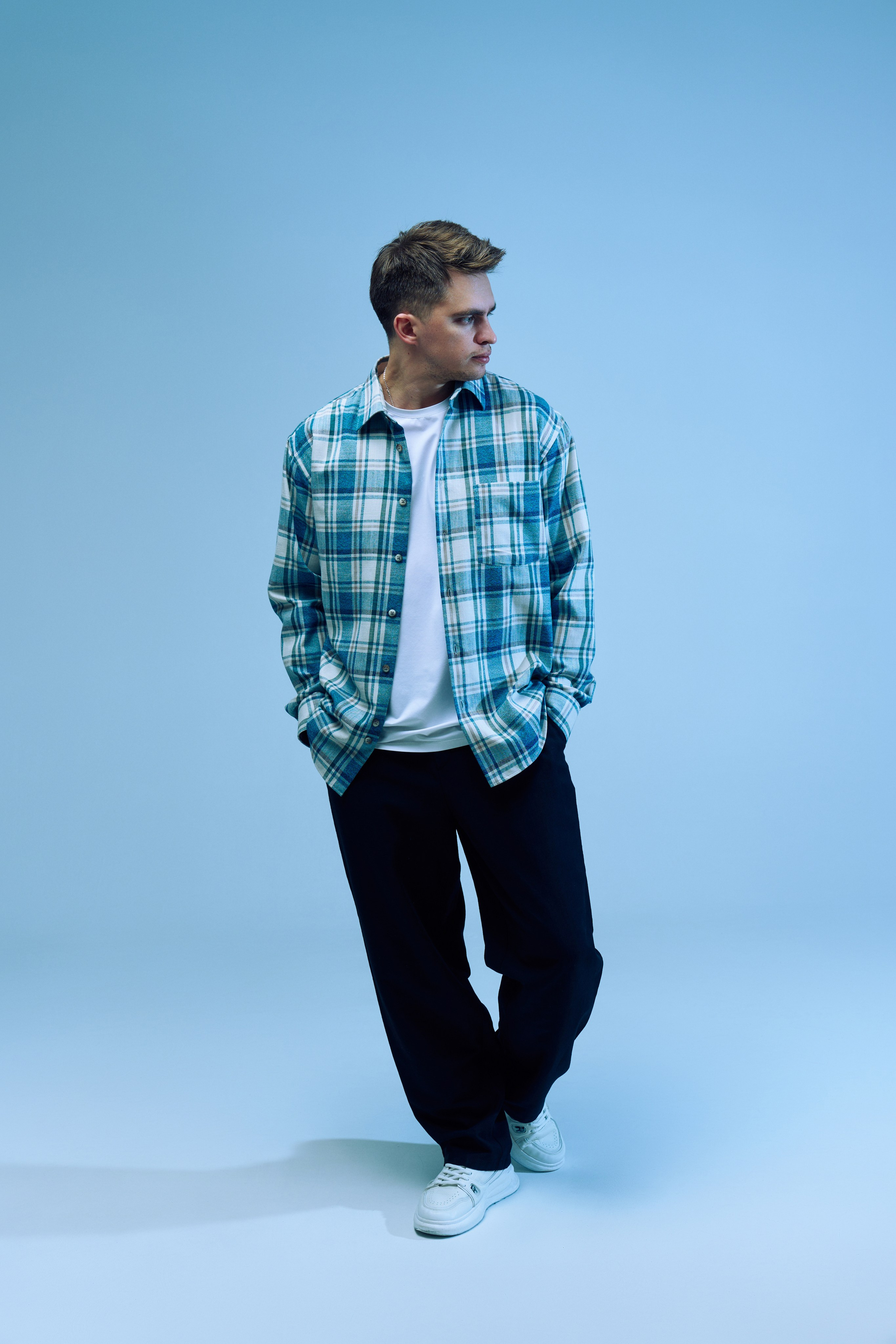 Студийная для бренда. Иван Упоров — фотограф, рилсмейкер чебоксары