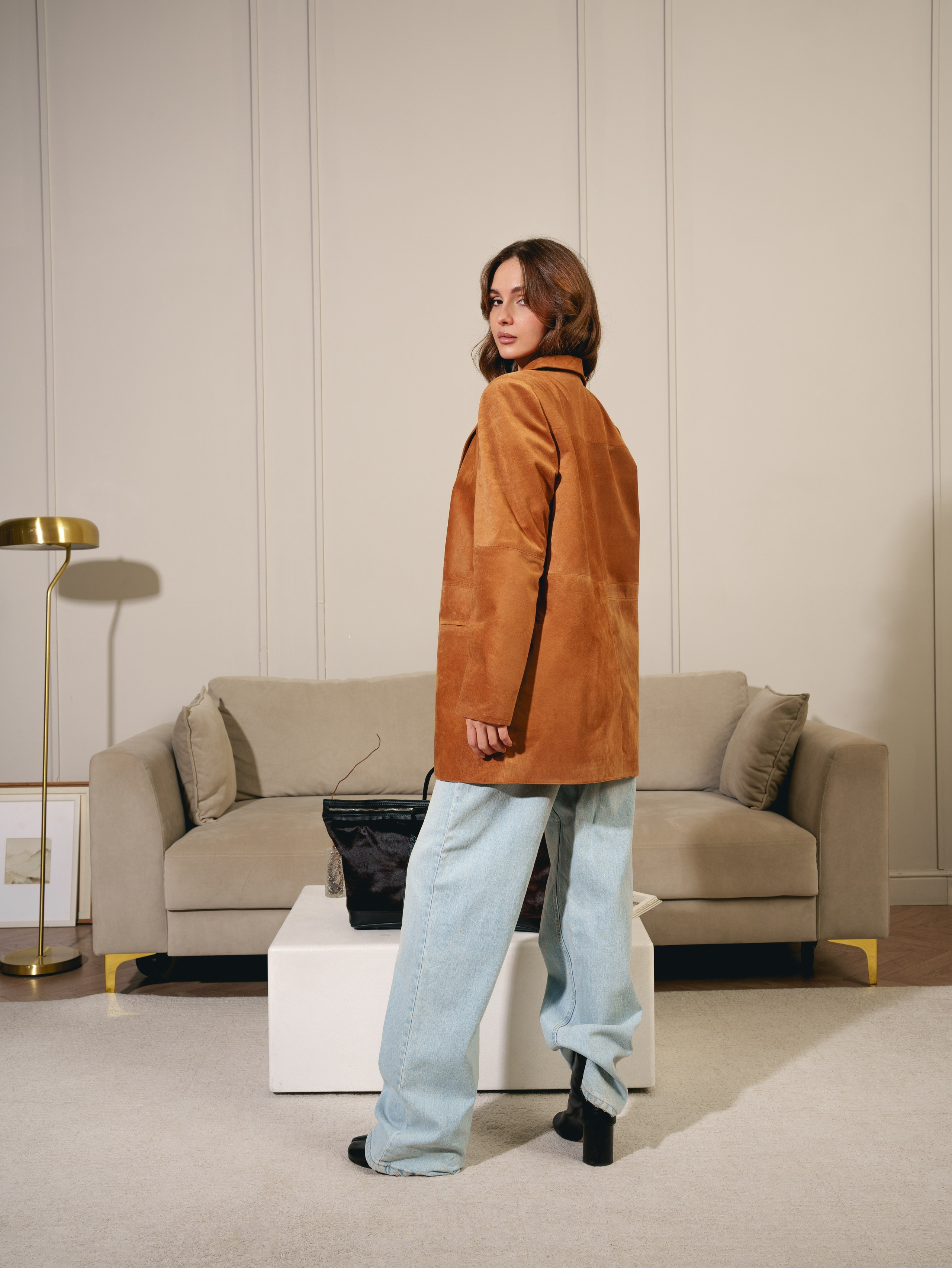 Каталог в интерьере. Иван Упоров — фотограф, рилсмейкер чебоксары