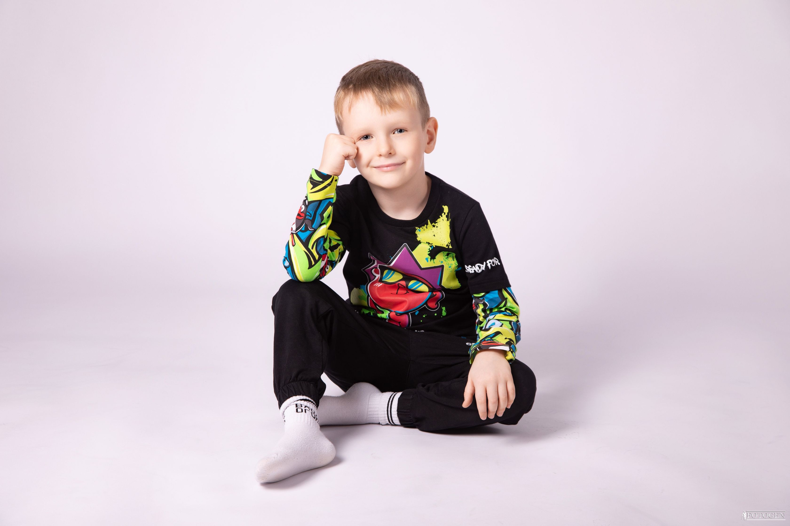 Фотосессия Мальчиков до 6 лет в Студии — Fotogen. Интерьерная фотостудия FOTOGEN г. Краснодар