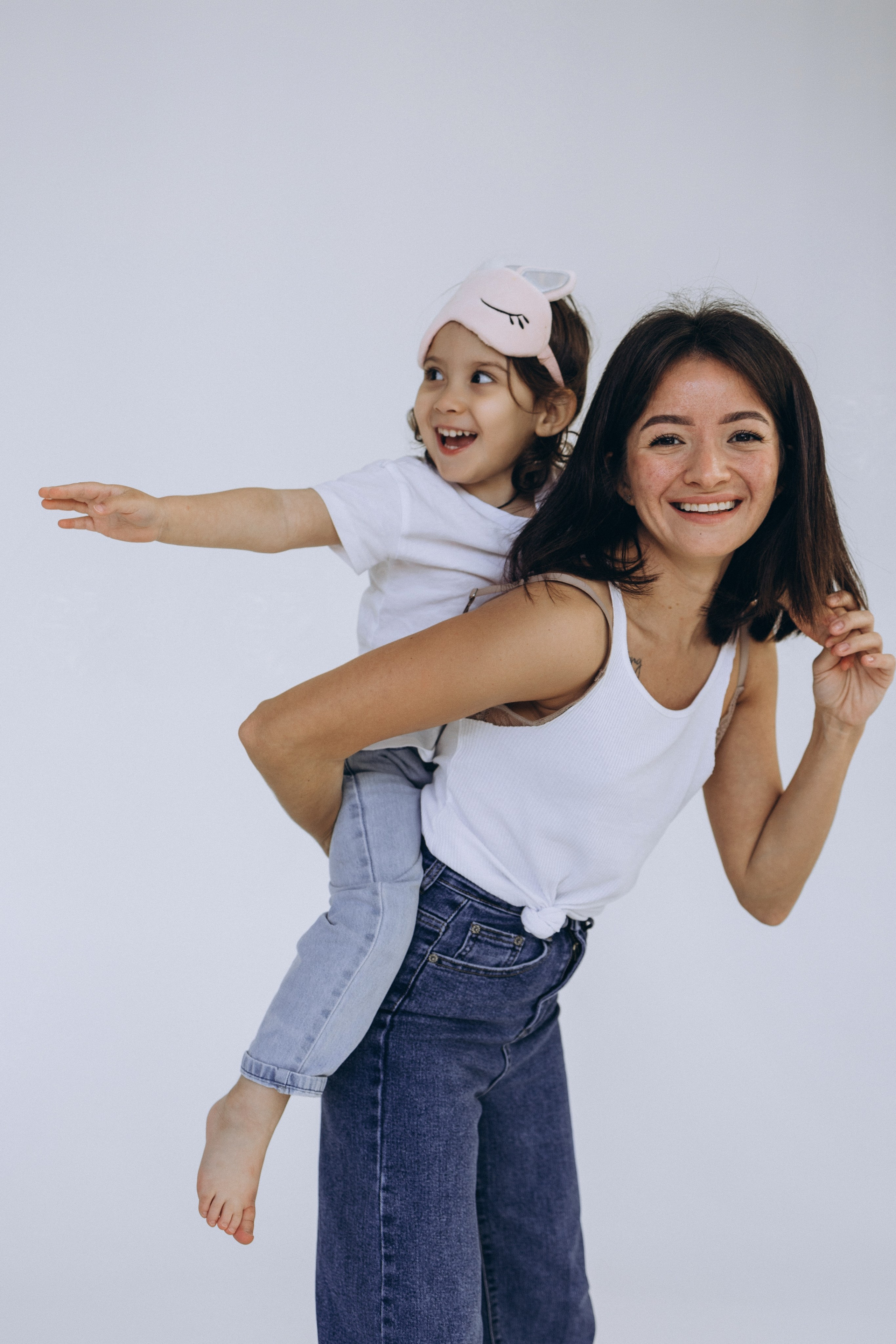 Николь и Екатерина. Привет! Меня зовут Эльвира, я фотограф в Екатеринбурге