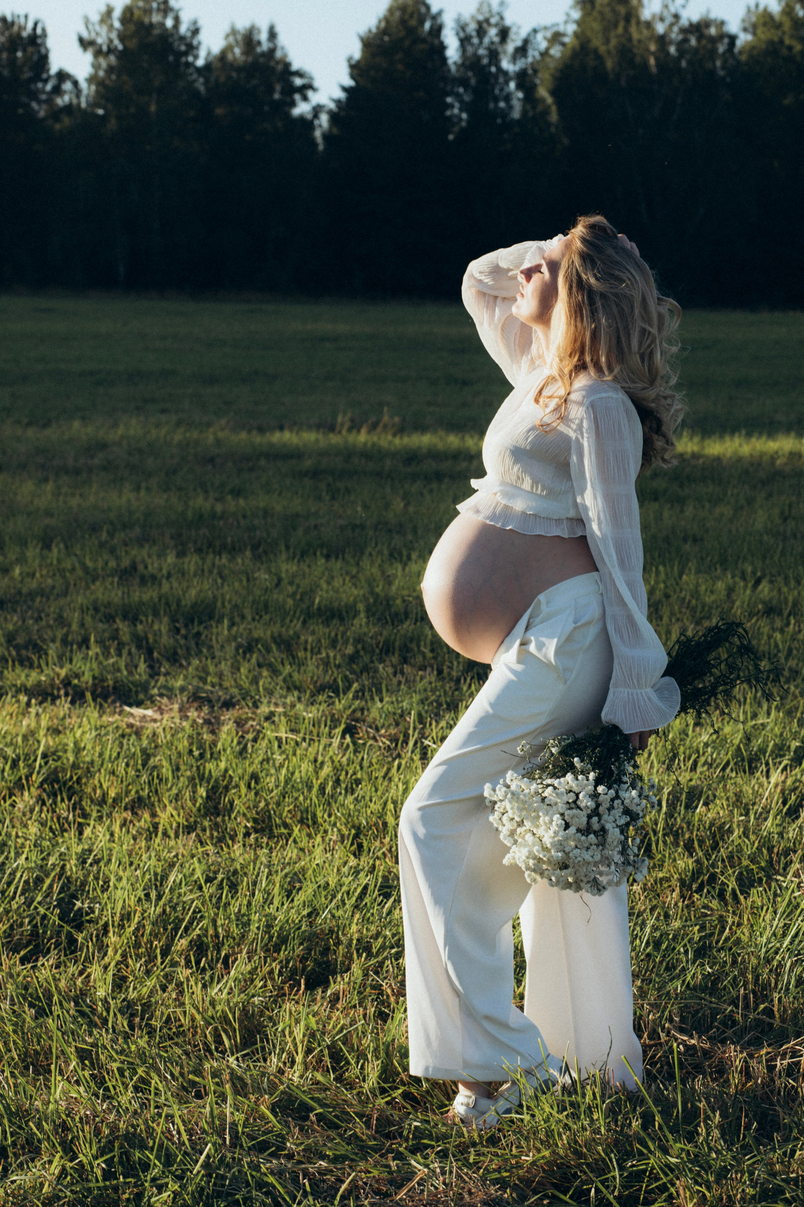 Беременяшка (прогулочная фотоссесия). ПОРТРЕТНЫЙ ФОТОГРАФ АЛЁНА САВИНА