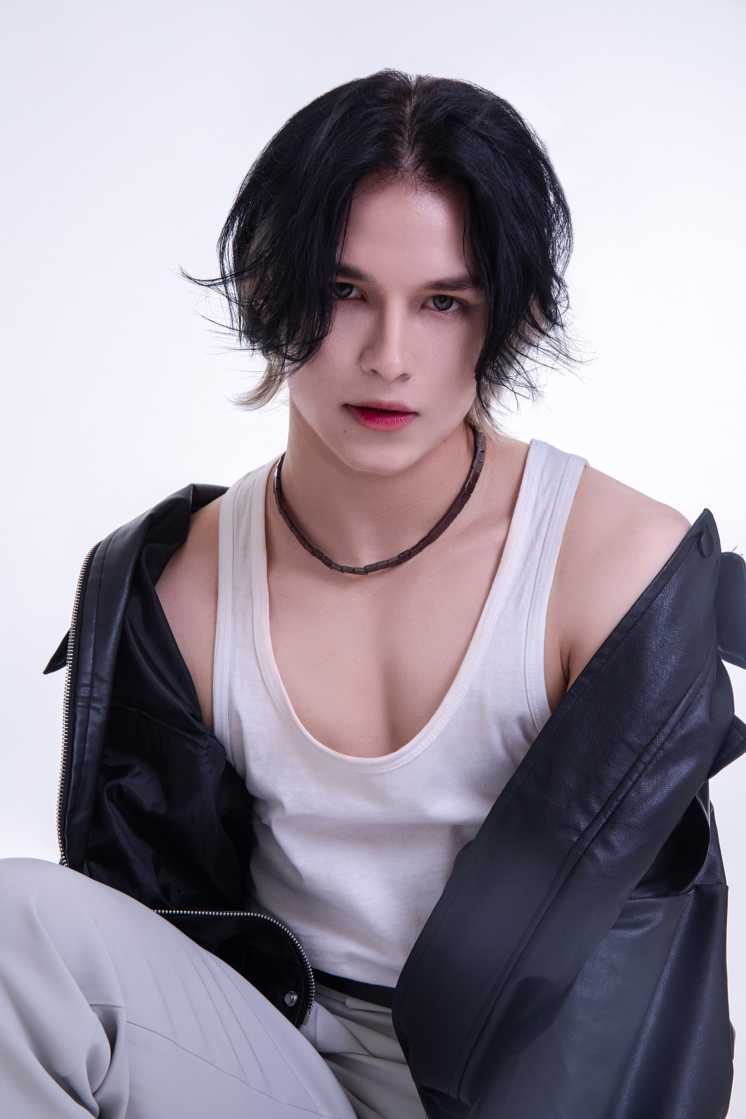 INJOO, IDOL STILE. Polaroud love