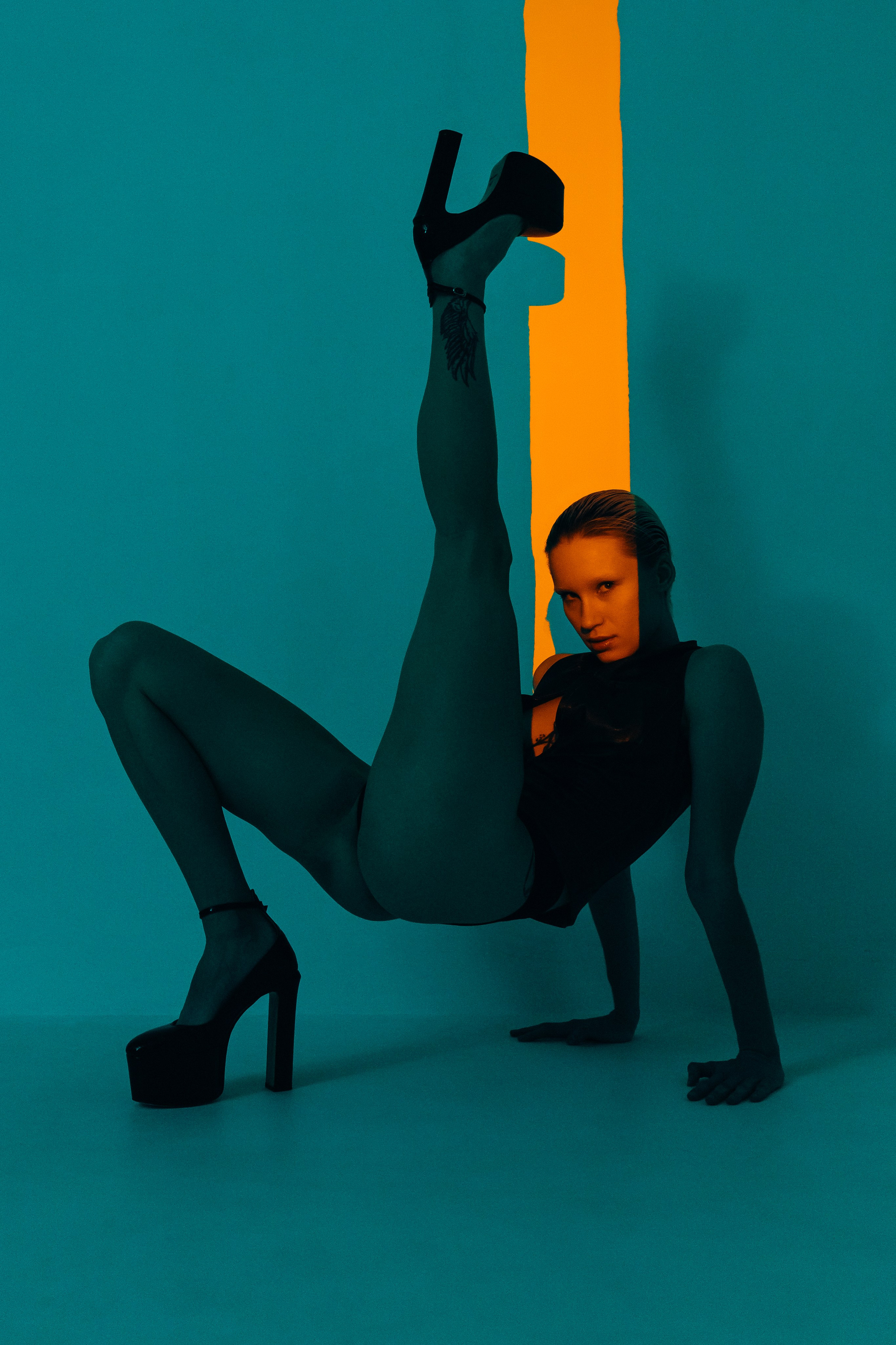 Линии НЮ 18+. Фотограф в Краснодаре Лагунов Владимир