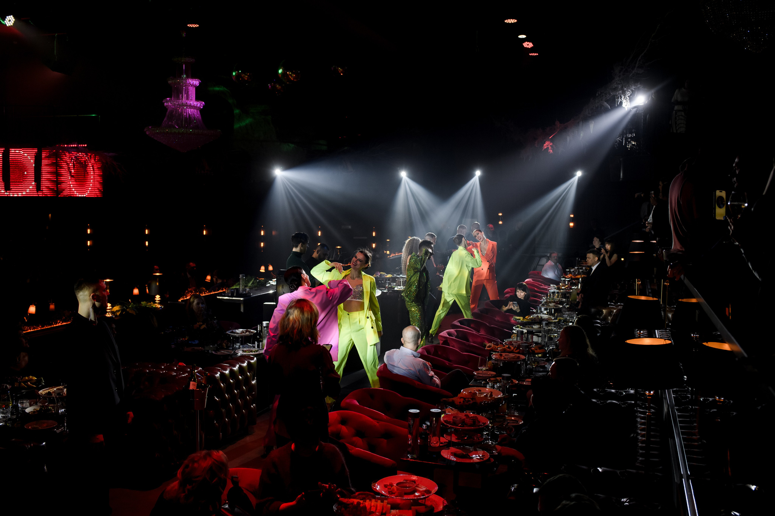 Корпоративные события. Алина Посторонка и Дима Мурашов