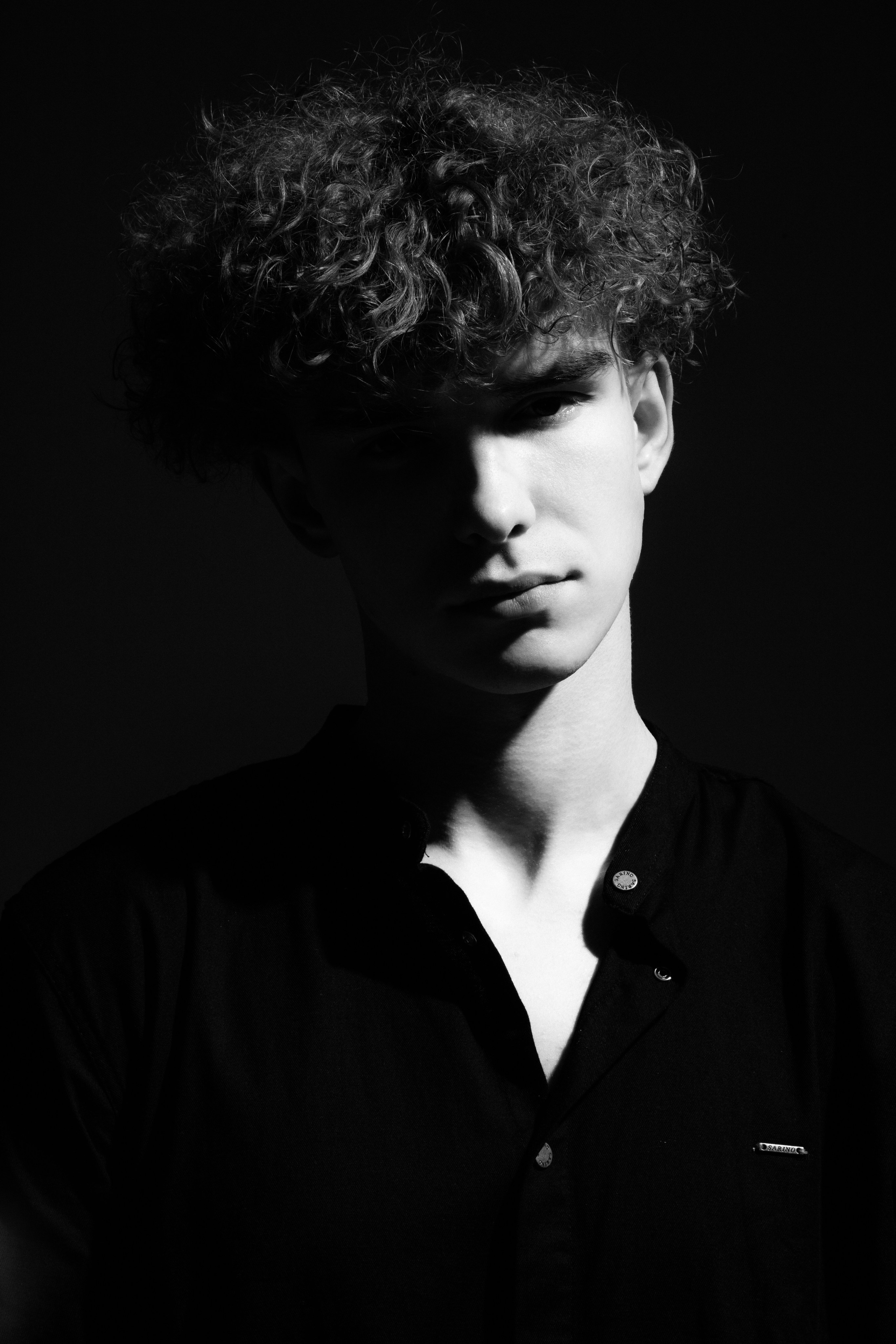 Женя. Креативный, коммерческий фотограф в Москве