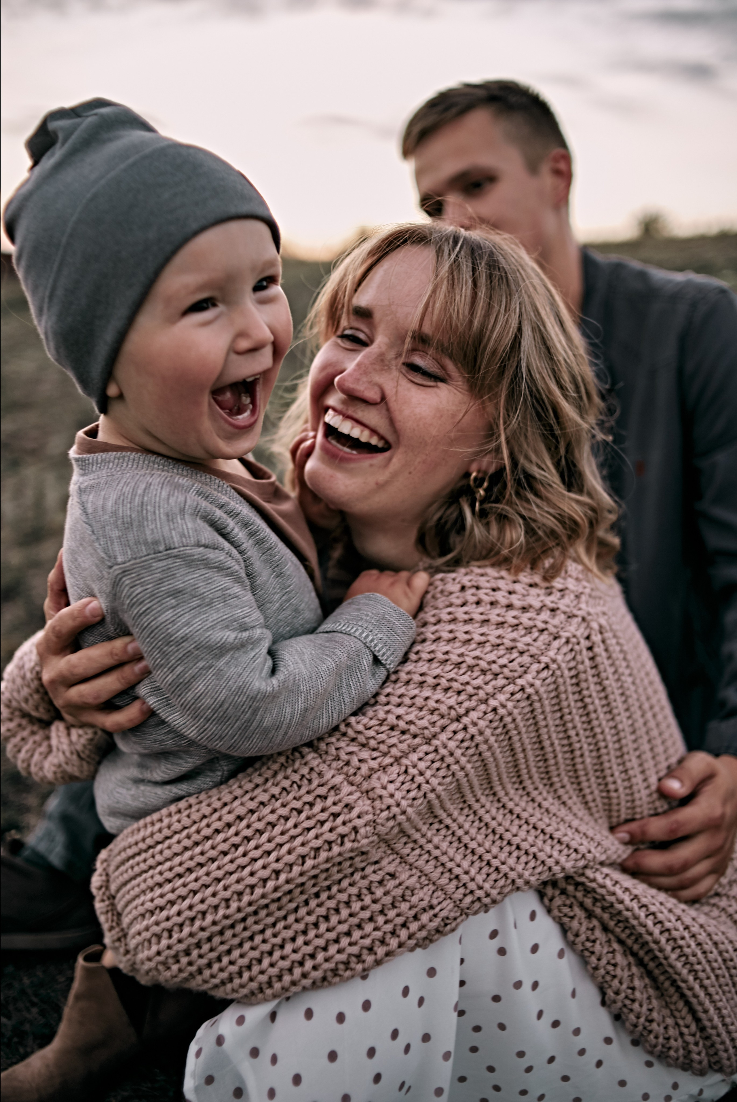 Катя с семьей. Порог Ревун. Главная