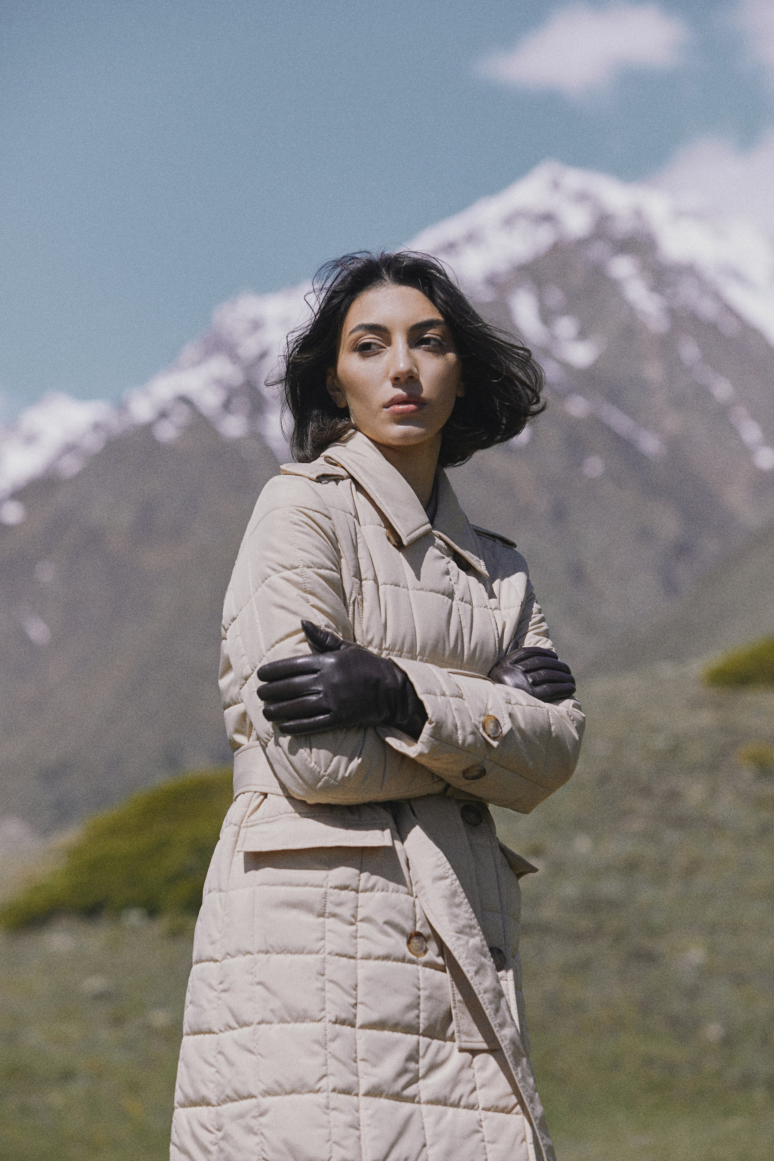 Съемка для бренда в горах. Фотограф Продюсер в горах КБР / Москва  Нальчик Горы