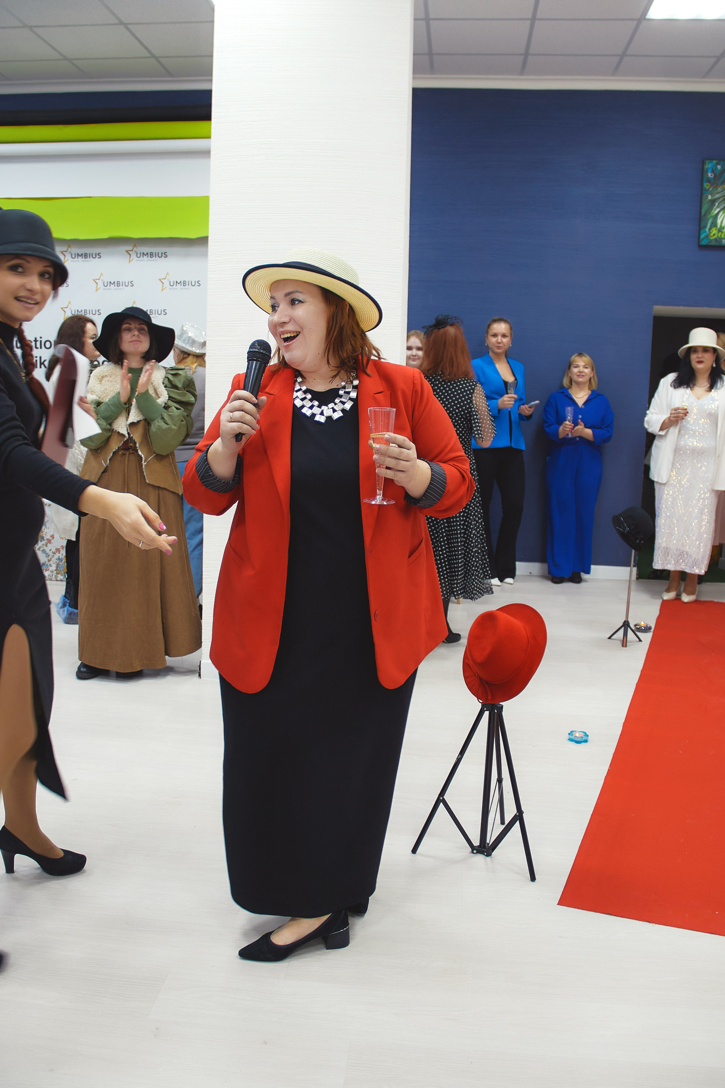 Творческий вечер «Дама в шляпе». Фотограф в Смоленске Ася Польшина