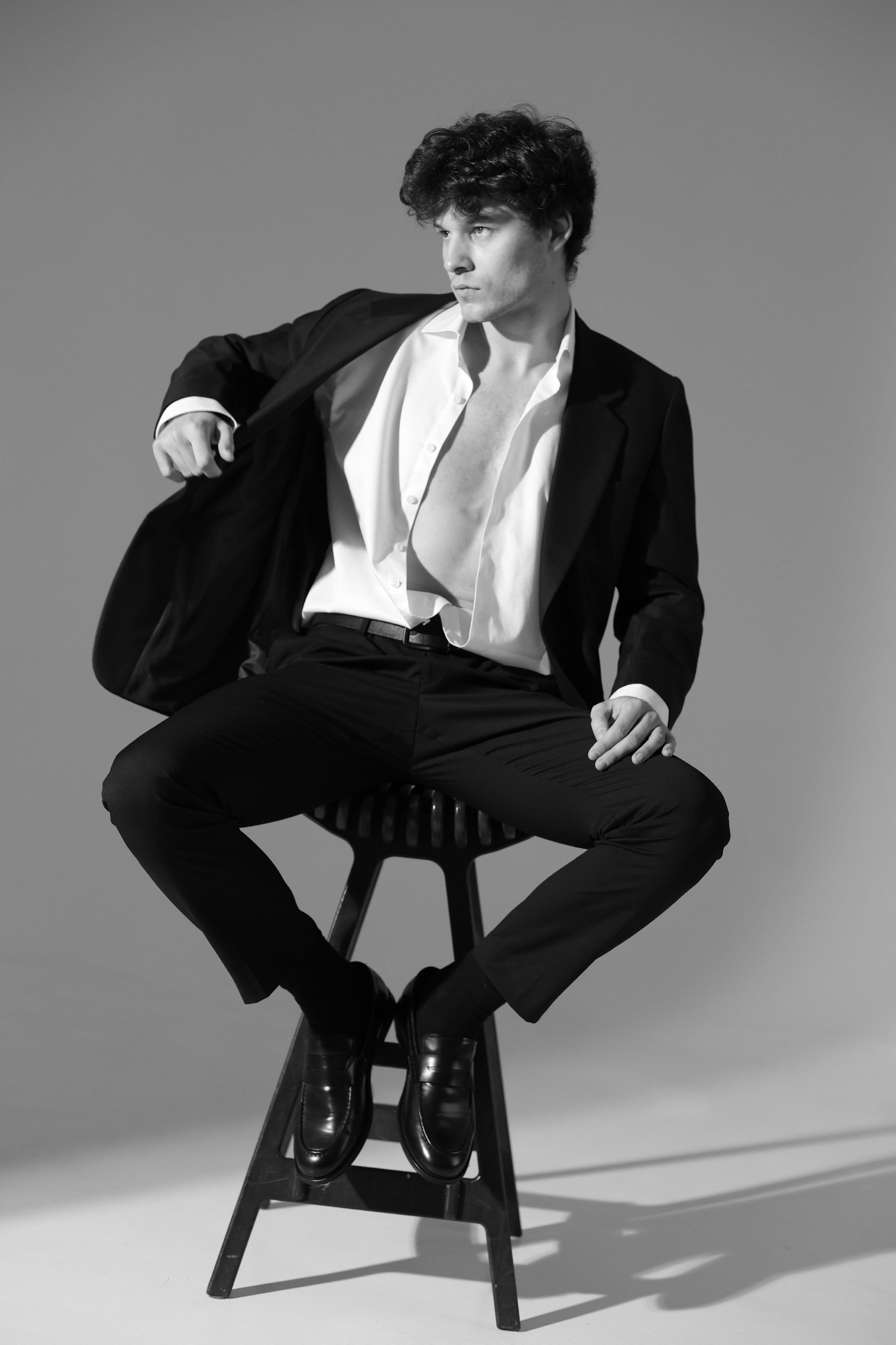 Чб пиджак. Лев Лекомцев модель