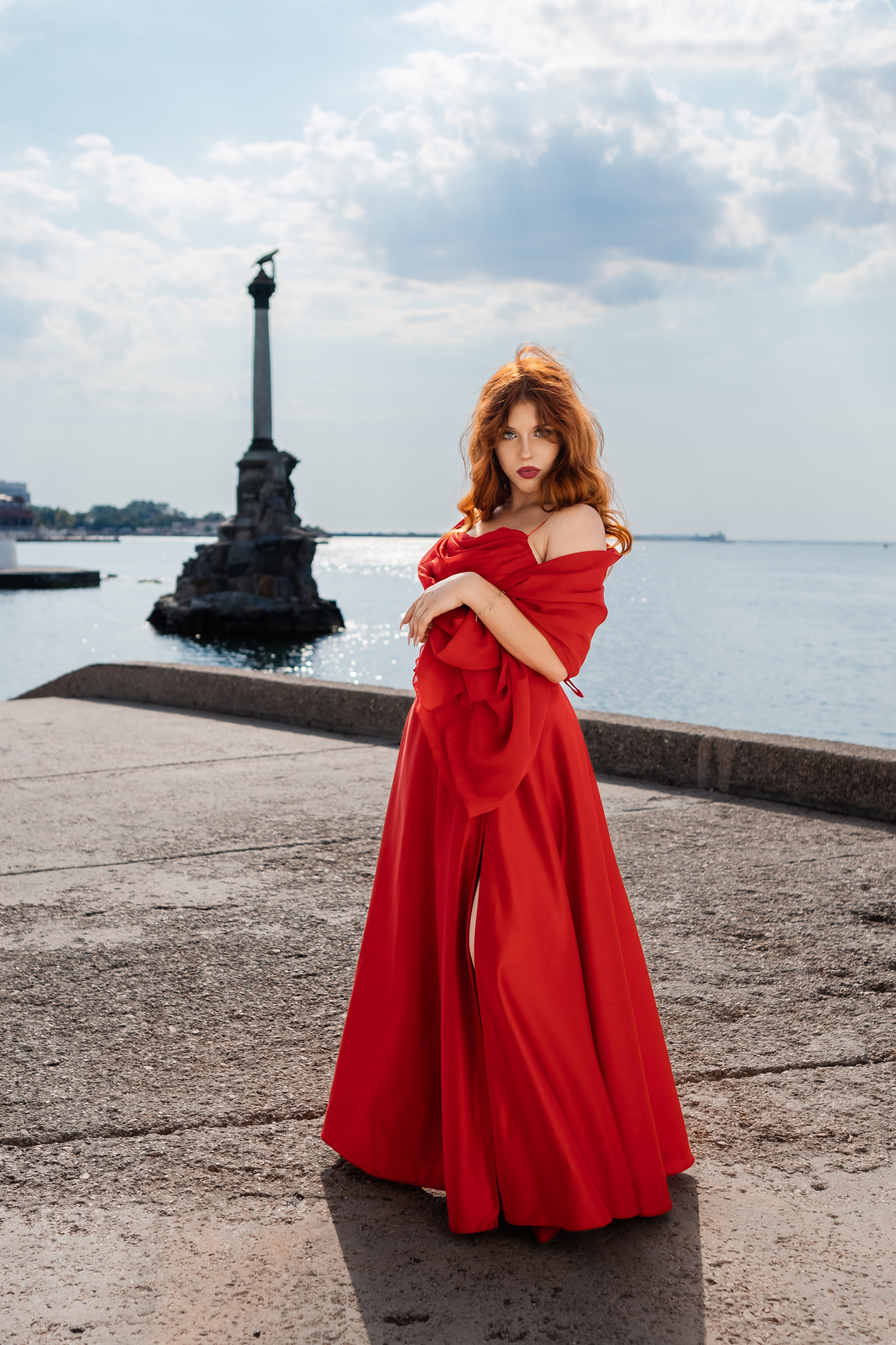 Фотосессия девушек выпускниц в вечерних платьях. Свадебный фотограф, фотосъемка в Крыму, Севастополе, Симферополе, Ялте