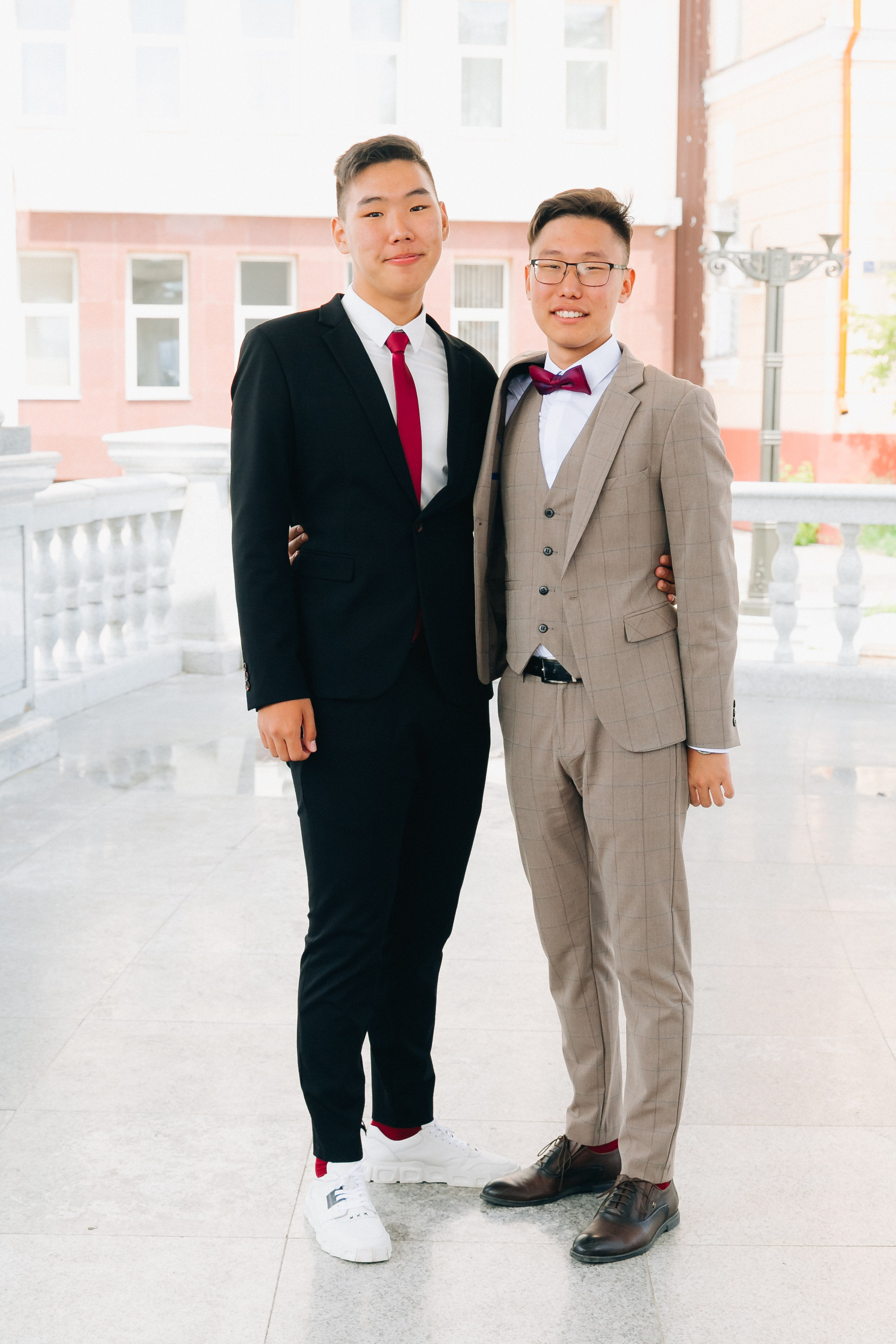 Вручение аттестатов 14 Гимназия. Свадебный и семейный фотограф в Улан-Удэ