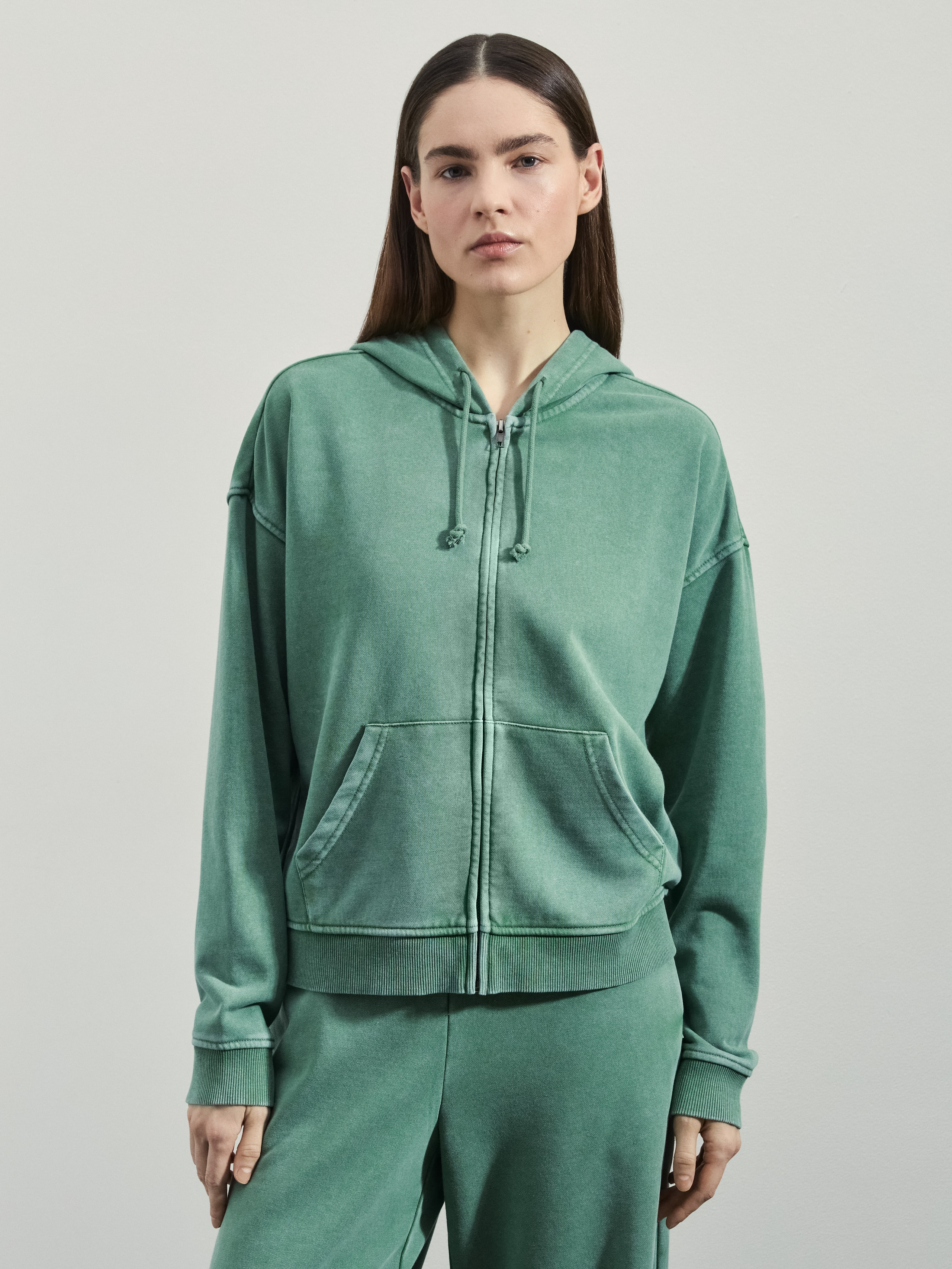 ZARINA. Ретушер Polli_retouch