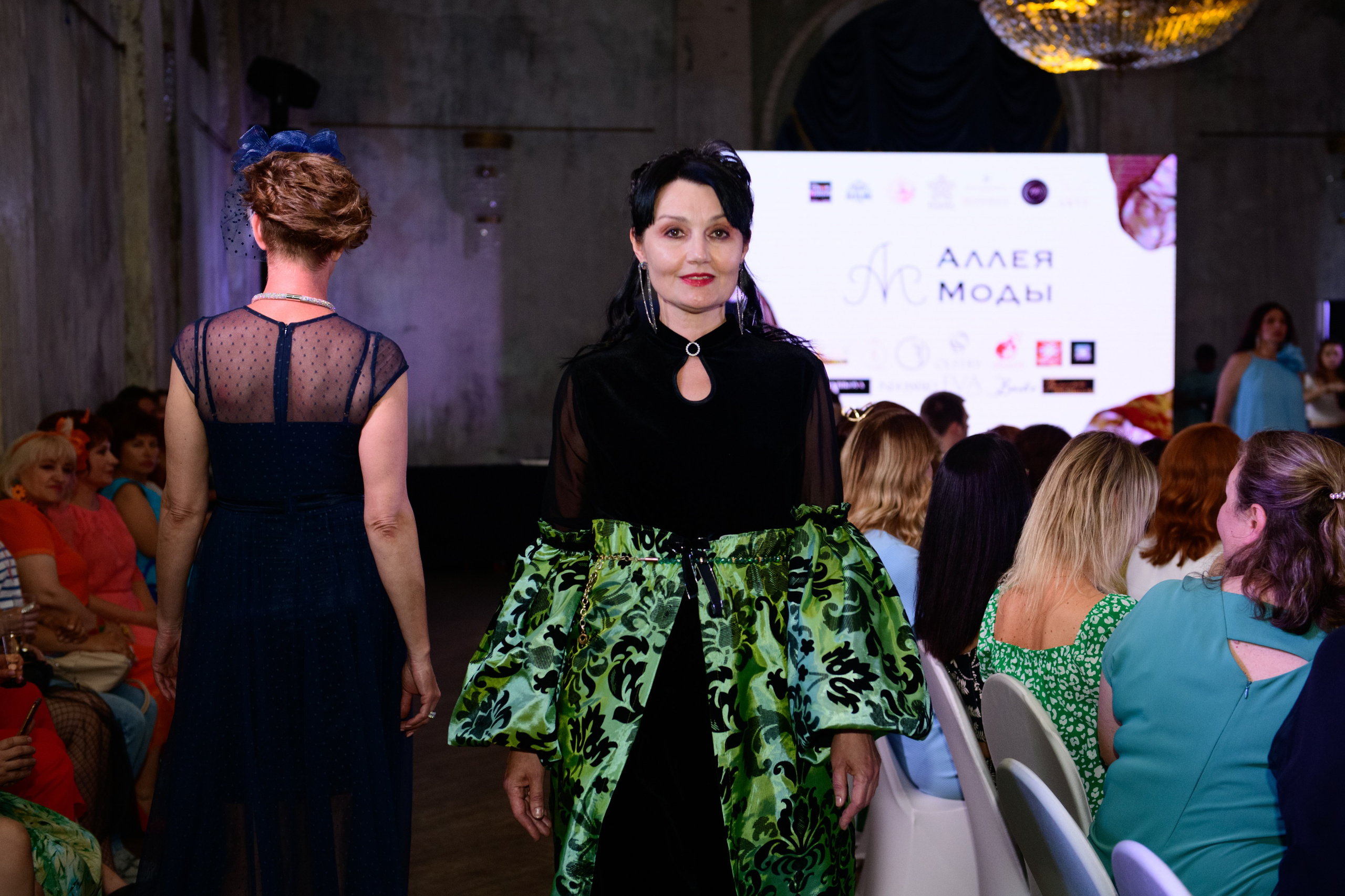 Модный показ «Аллея моды». Организация и проведение фотосъемок в Санкт-Петербурге. Фотограф Смирягин Илья