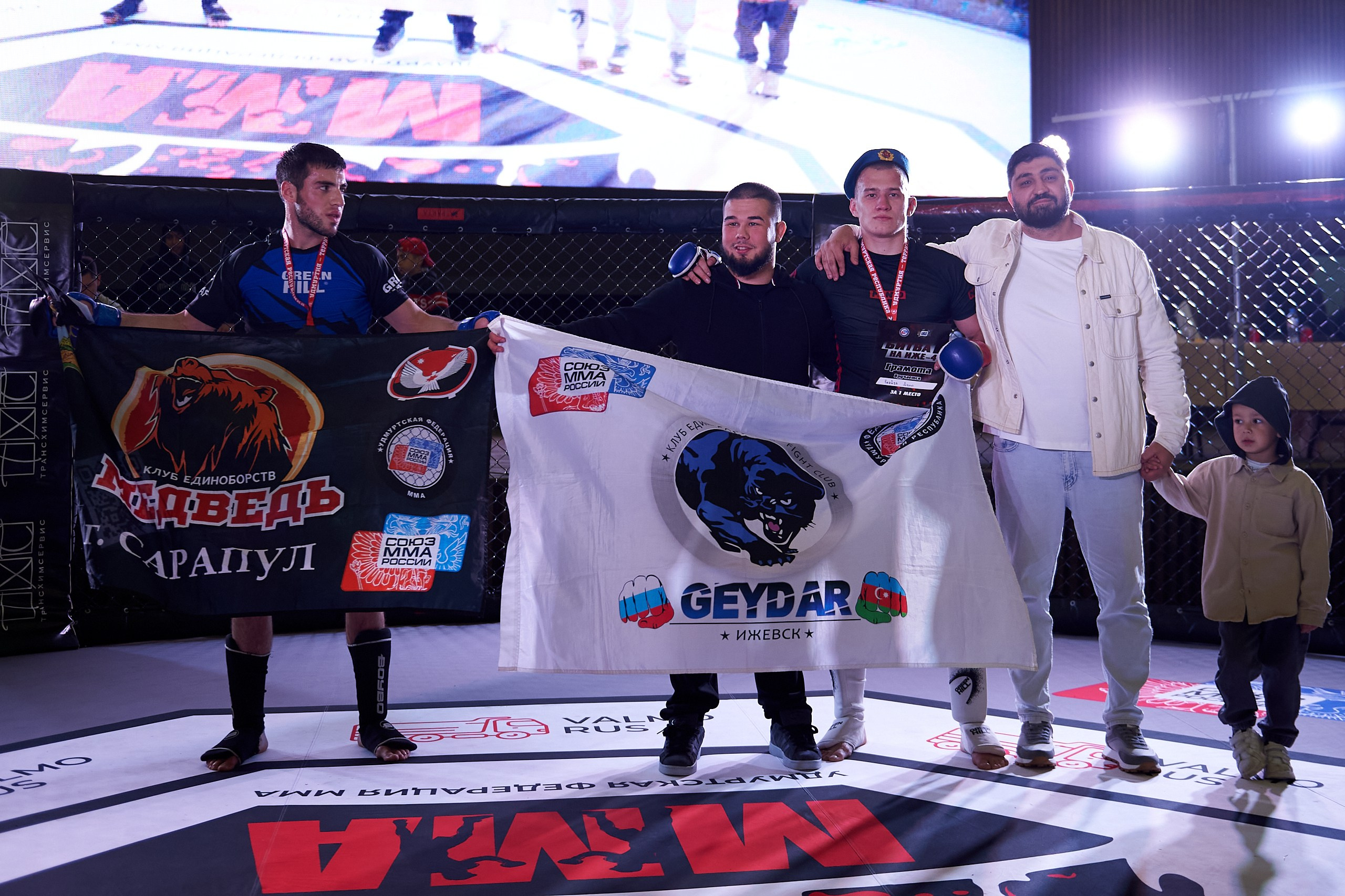 ММА. Битва на Иже-4. Спортивный репортажный фотограф в Ижевске Сергей Мерзляков