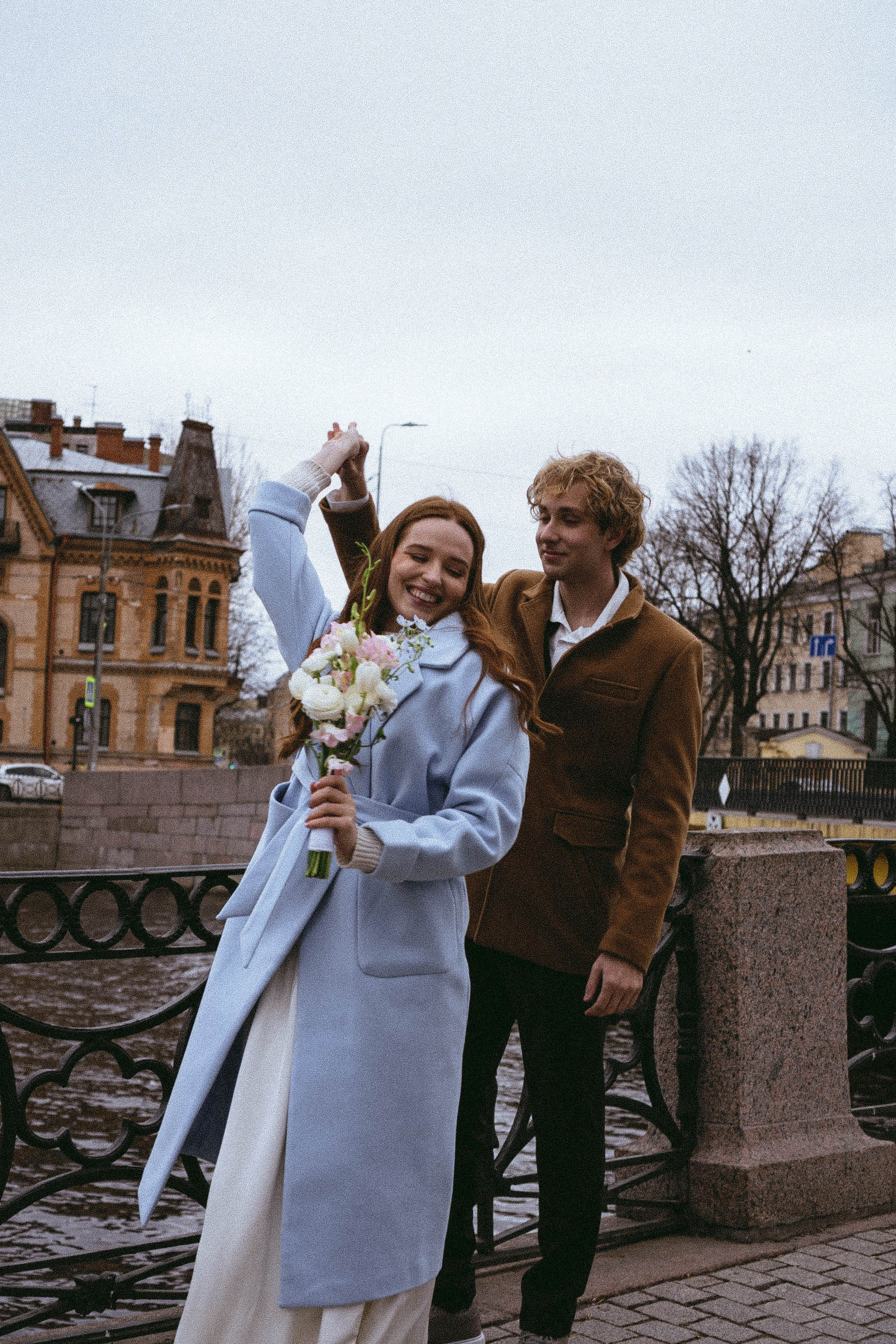СВАДЕБНАЯ ПРОГУЛКА ПО ПЕТРОГРАДКЕ ВЕСНОЙ (ФОТОСЕССИИЯ ПАРЫ СВАДЕБНАЯ). Профессиональный фотограф, Санкт-Петербург — Виктория Богомолова