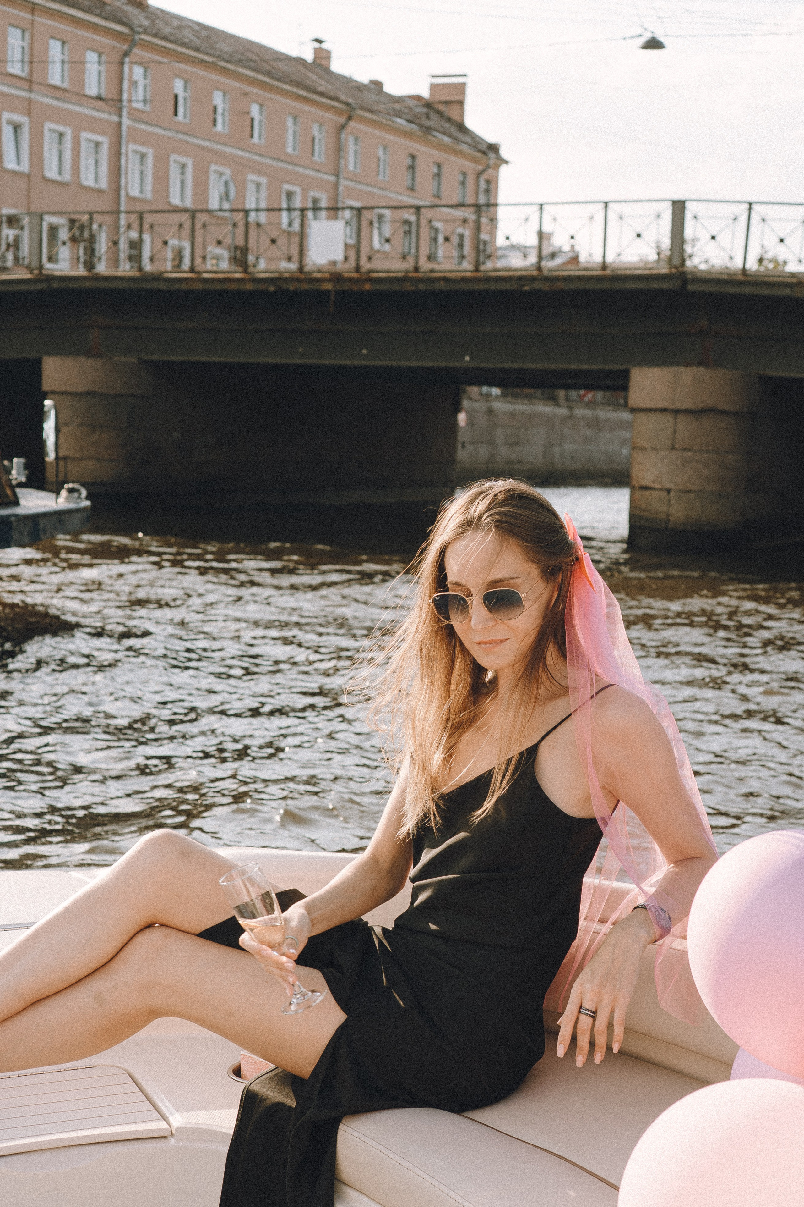 ДЕВИЧНИК НА КАТЕРЕ. Профессиональный фотограф, Санкт-Петербург — Виктория Богомолова