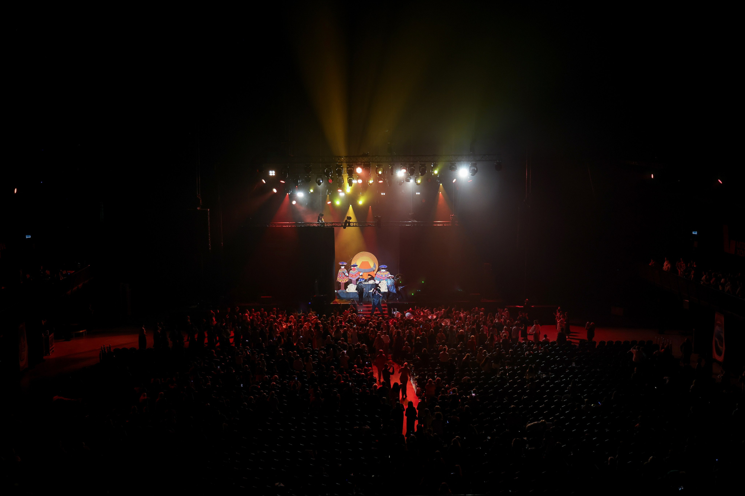 NSP. Фотограф Антон Чупринин