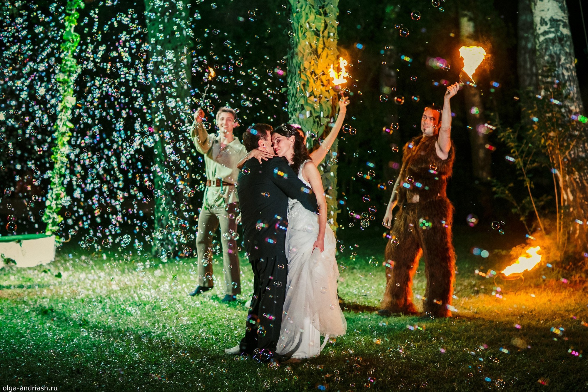 Вечерняя выездная регистрация. Семейный, портретный и свадебный фотограф в Санкт-Петербурге и Москве