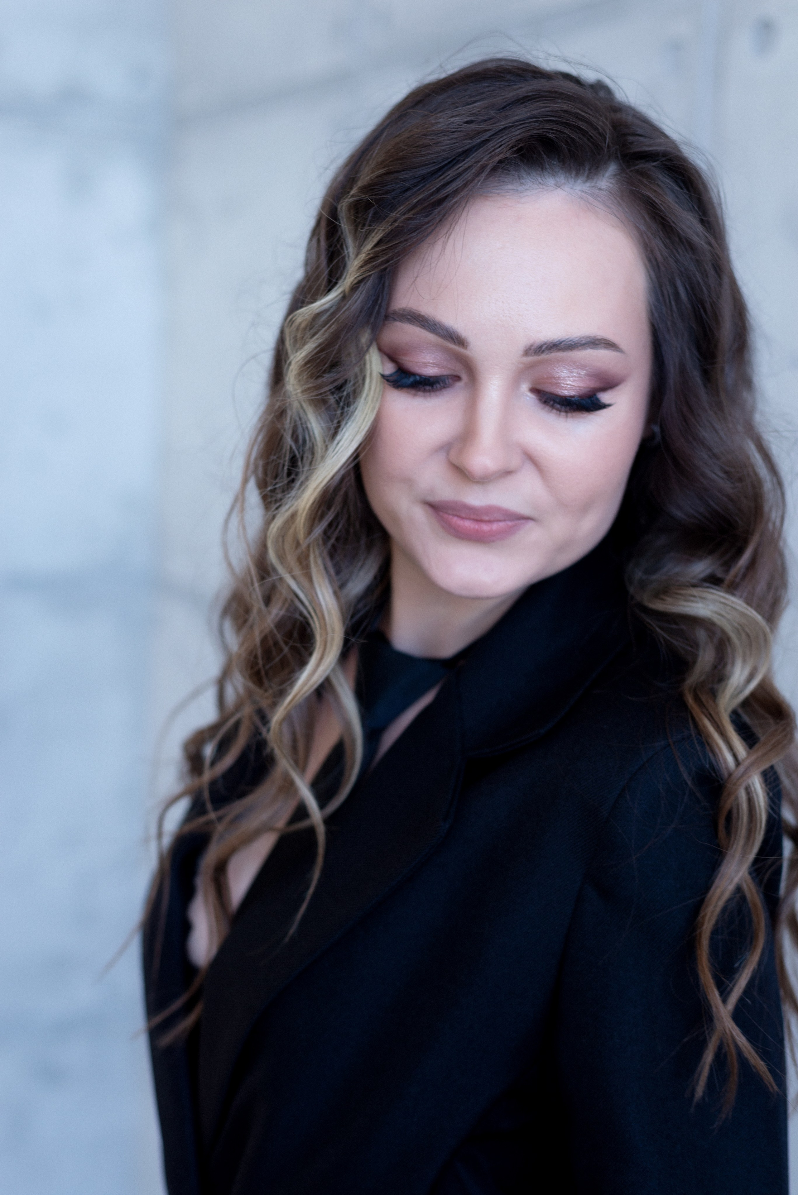 Женский портрет. Дина — ваш фотограф в Коломне и Москве. Живые портреты, любимые люди, важные события. Всё, что хочется помнить