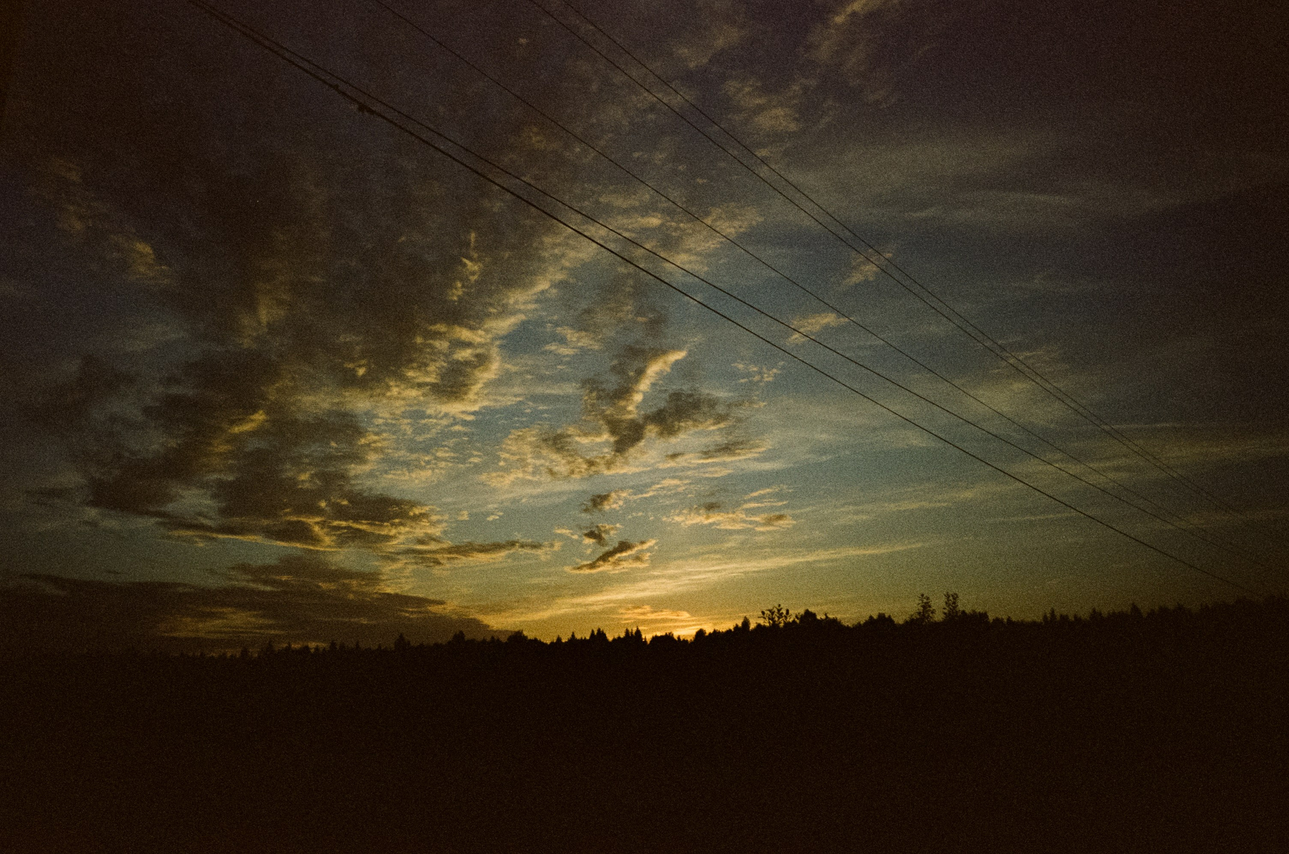 Ricoh MF-1 / Fujifilm X-tra 400 (просрочка) / Закат в Котово