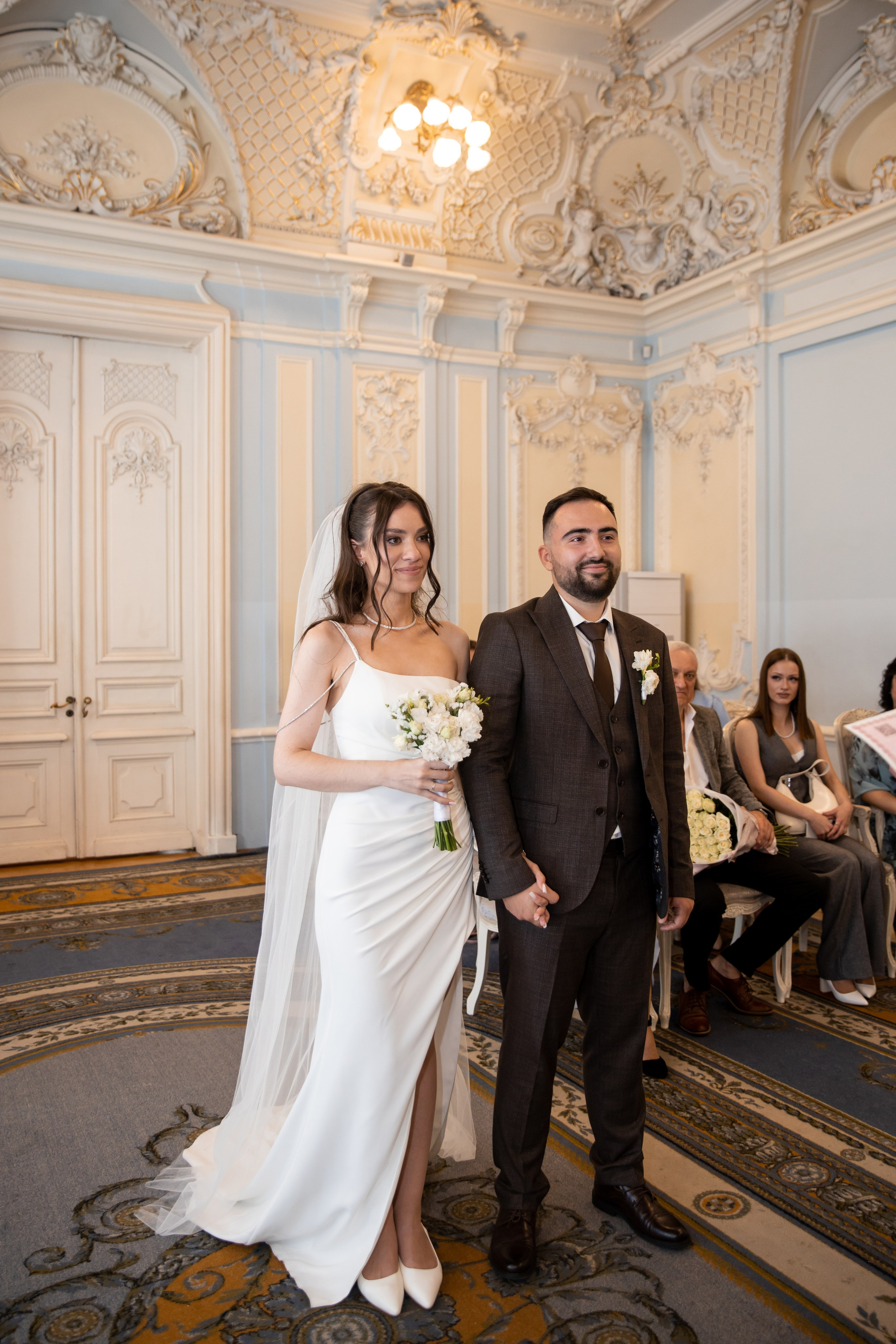 Анна и Александр / Прогулка + ЗАГС. Свадебный и семейный фотограф в Москве Диана Левченко