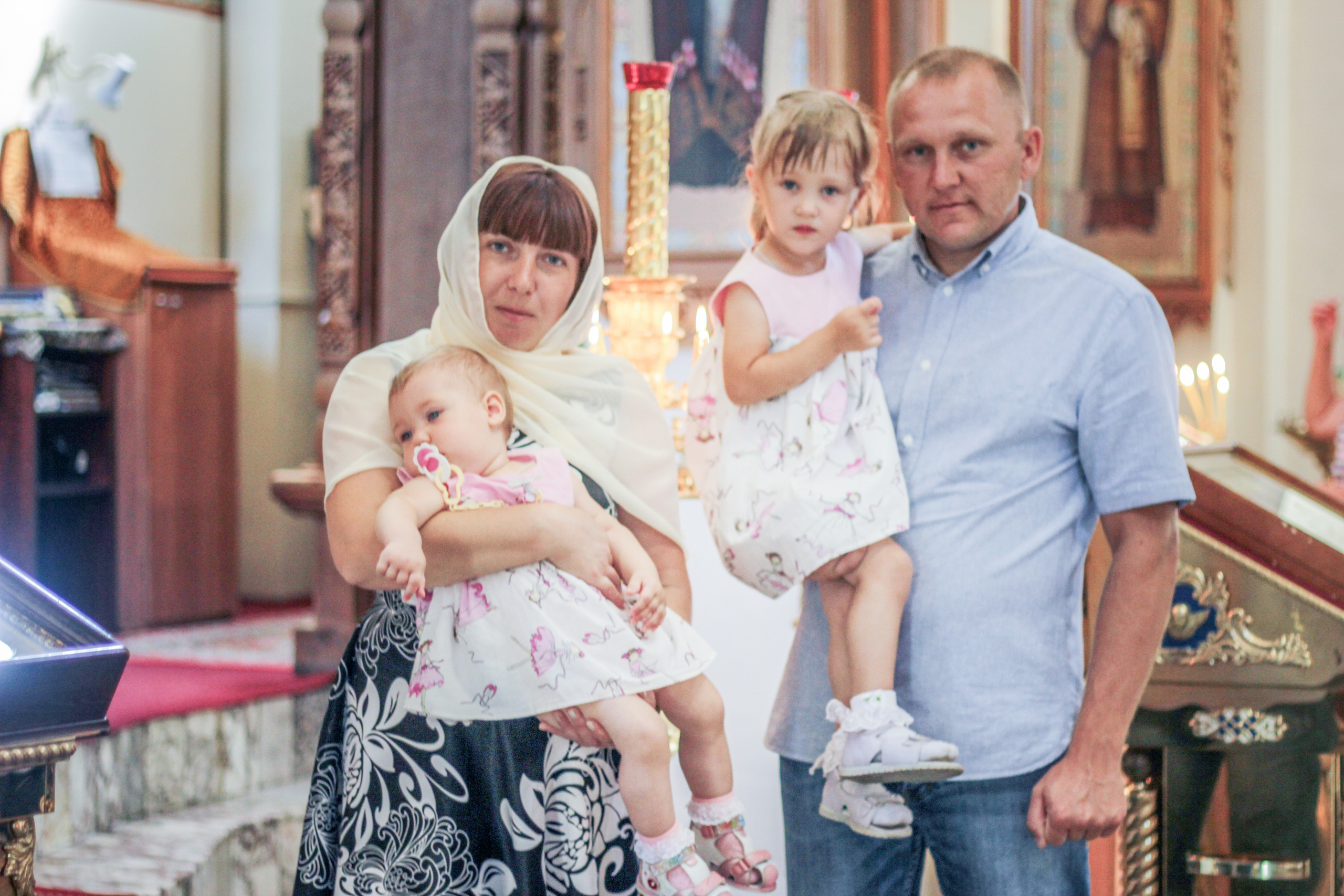 Крещение Софии и Варвары. Фотограф Алёна Кладова