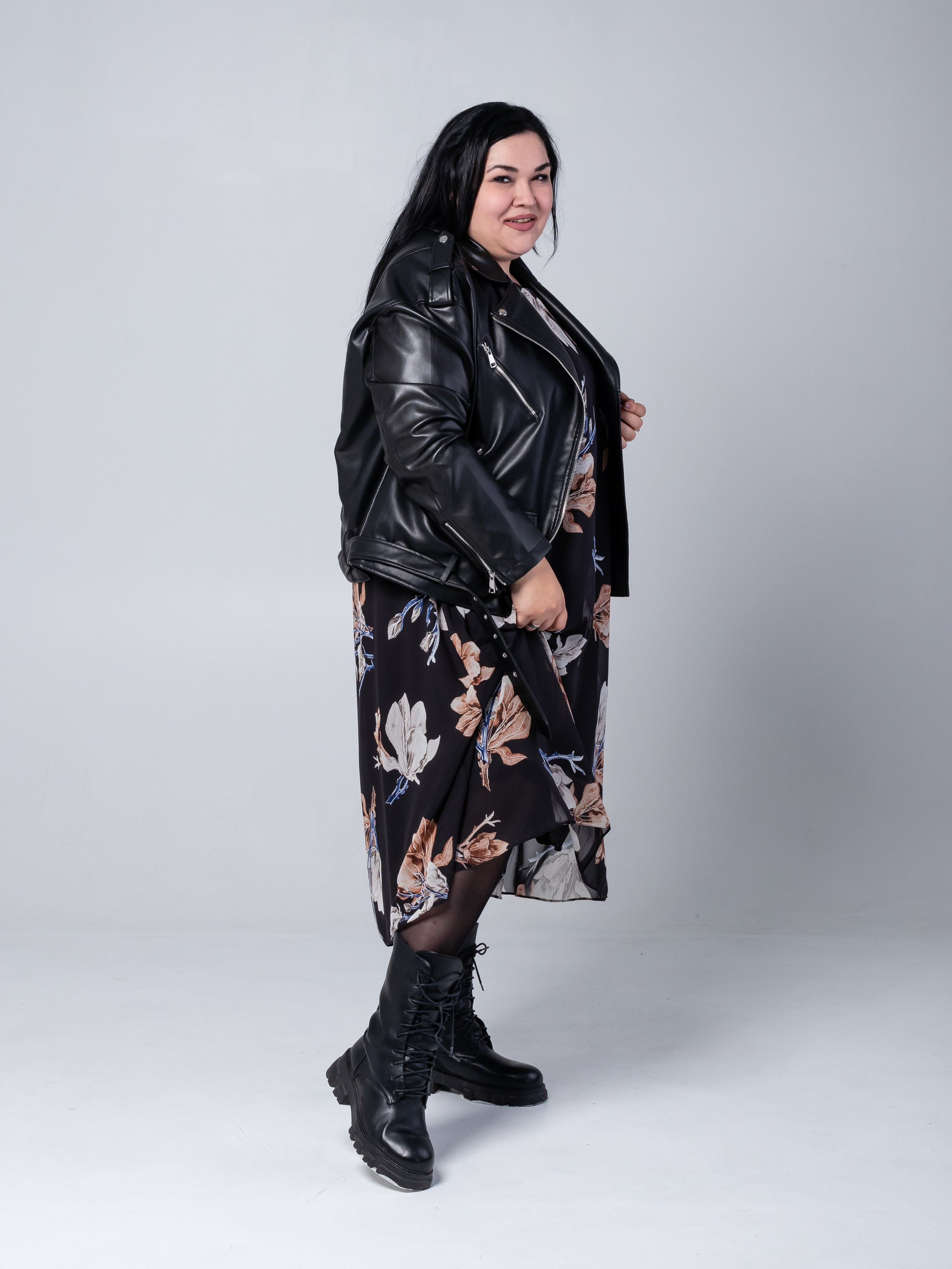 Модель plus size. Фотограф в Краснодаре Арина Кудряшова