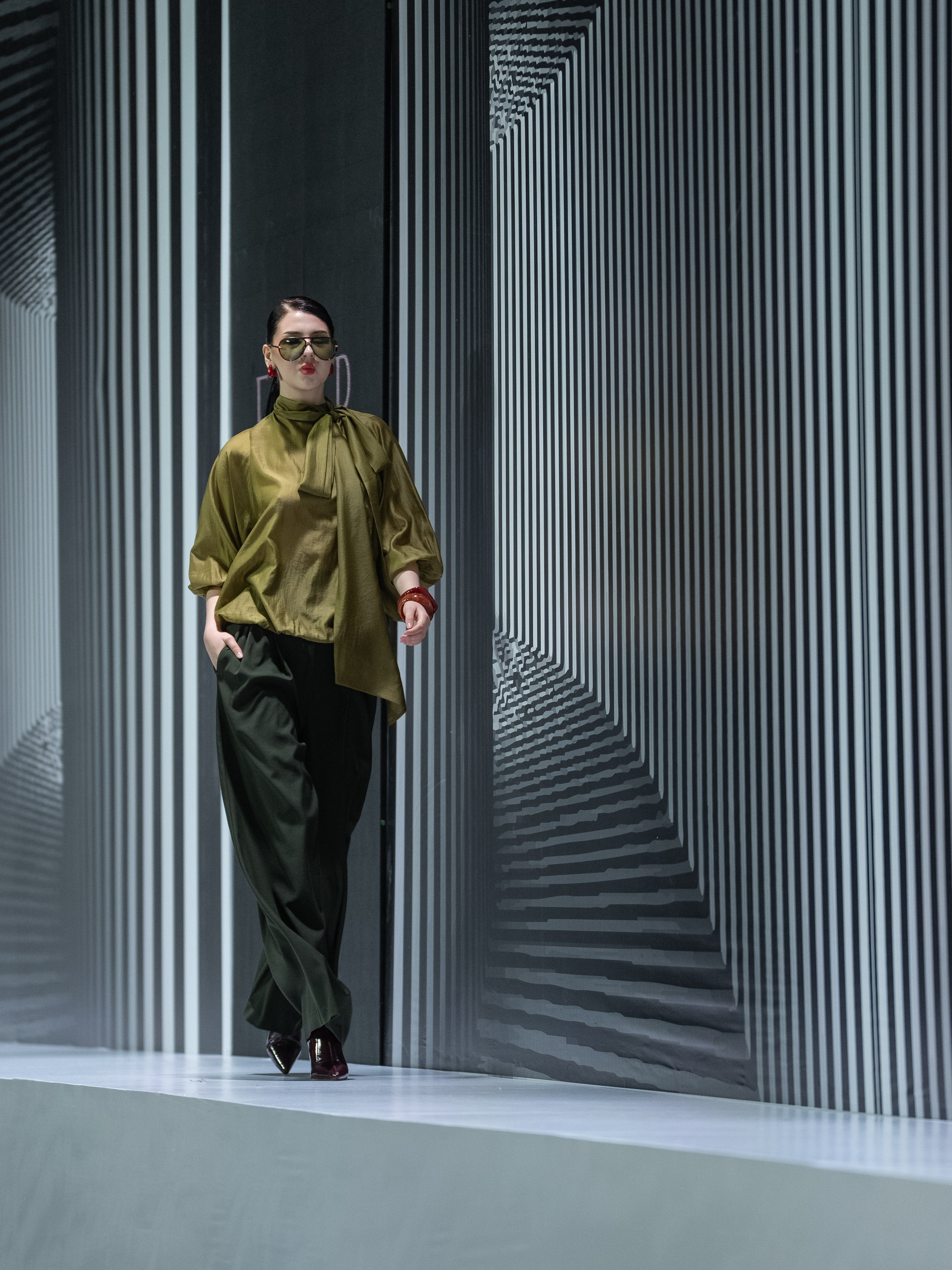 EDDER (Светлана и Геннадий Ткачевы, Россия). Сайт Алматинского НЮ АРТ, будуар и фэшн фотографа Дениса Карпенко