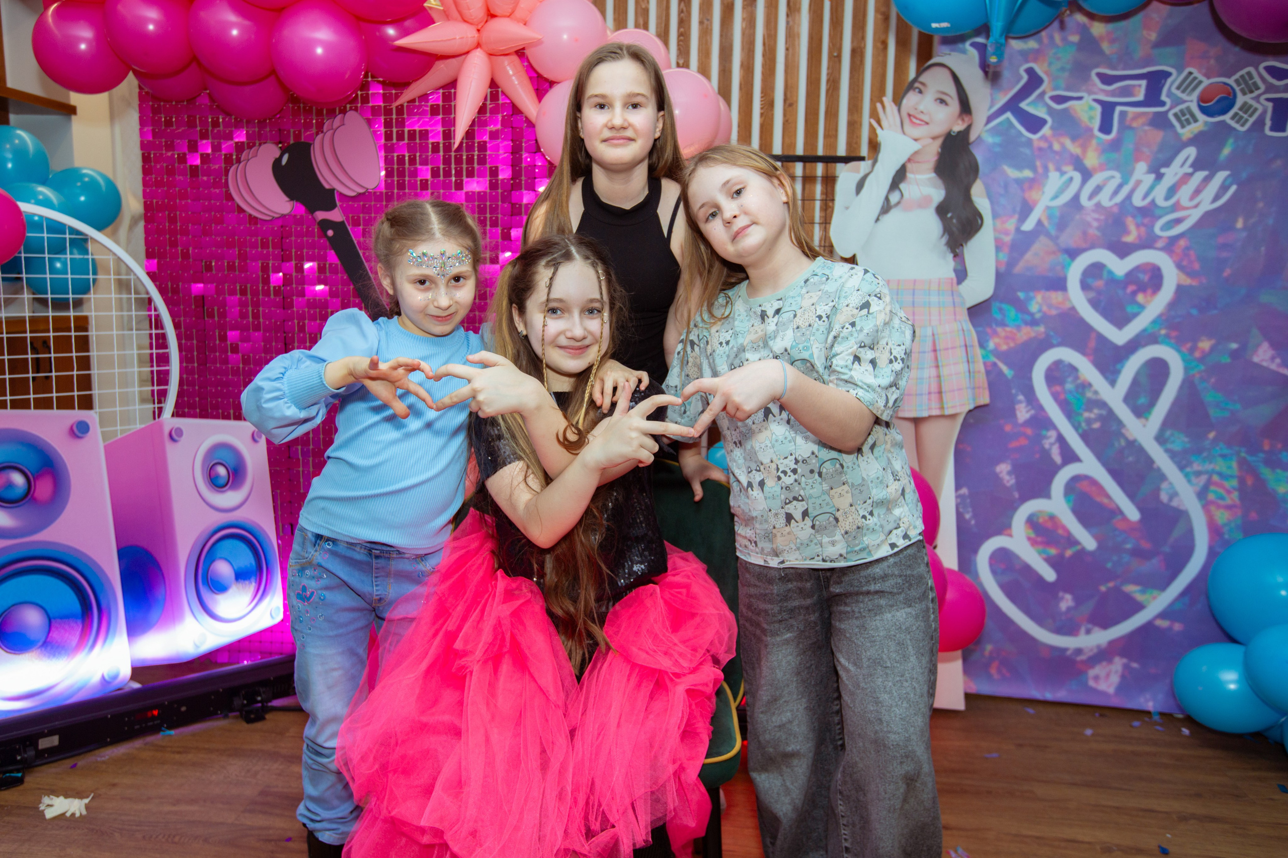 День рождения Ульяны. Фотограф Антонина Свешникова. ВЫПУСКНЫЕ ФОТОКНИГИ для детских садов и школ. Москва, Владимир