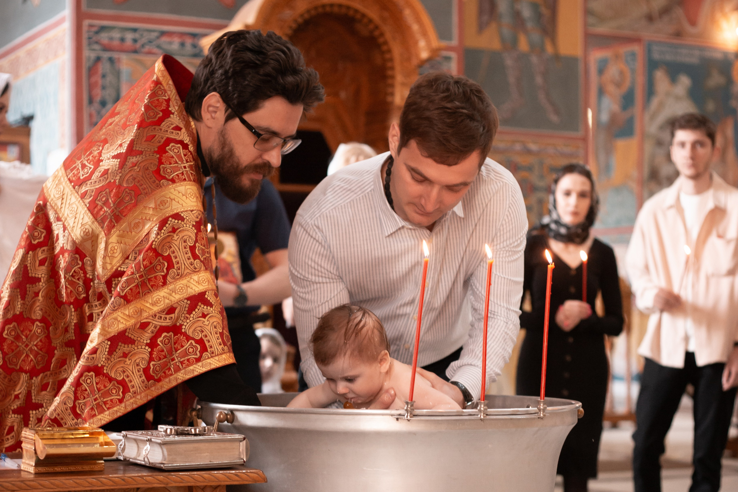 Крещение Виктории в Свято-Троицком кафедральном соборе Калуги