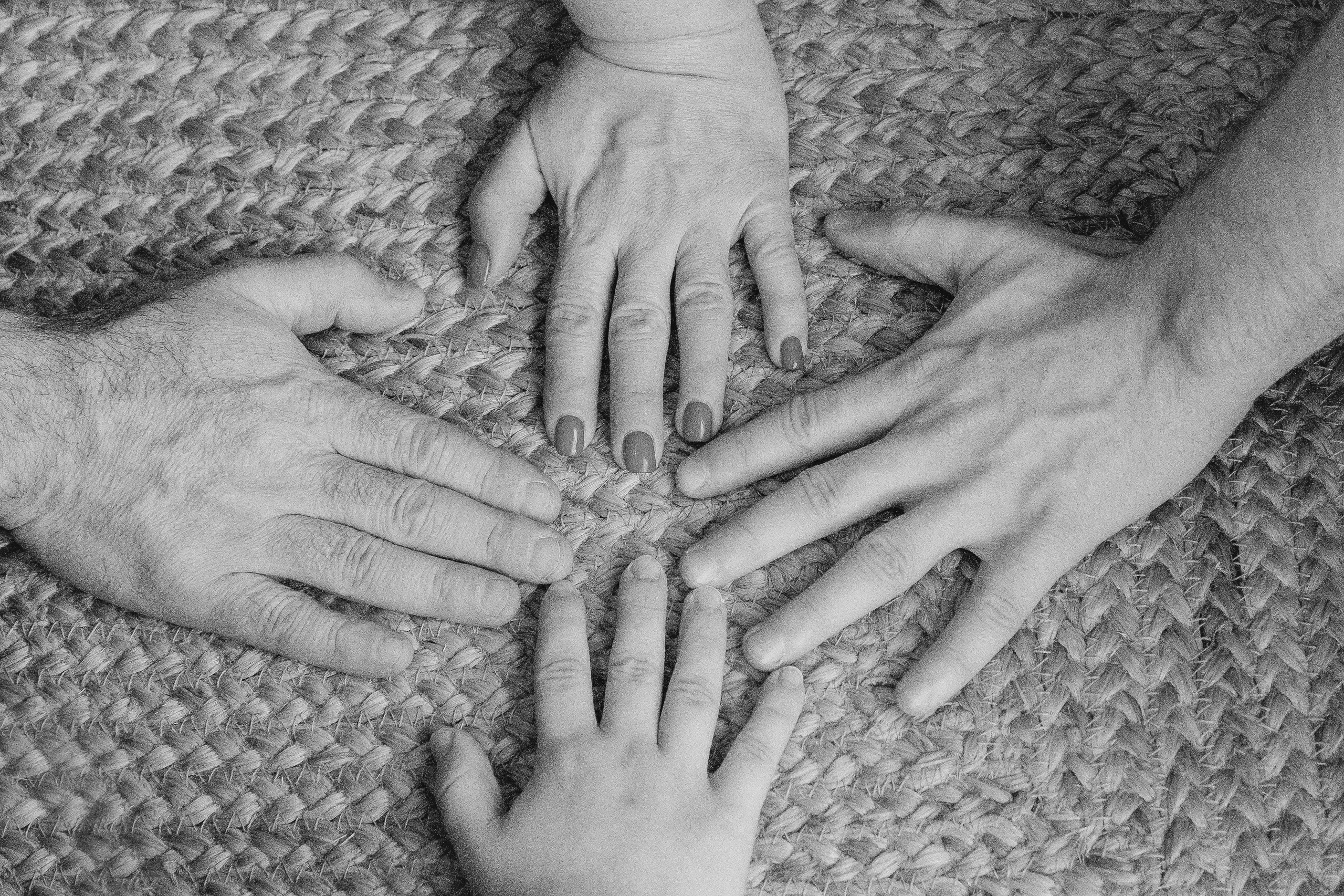 Семейная съемка в фотостудии Томск. Семейный фотограф в Томске Максимова Екатерина