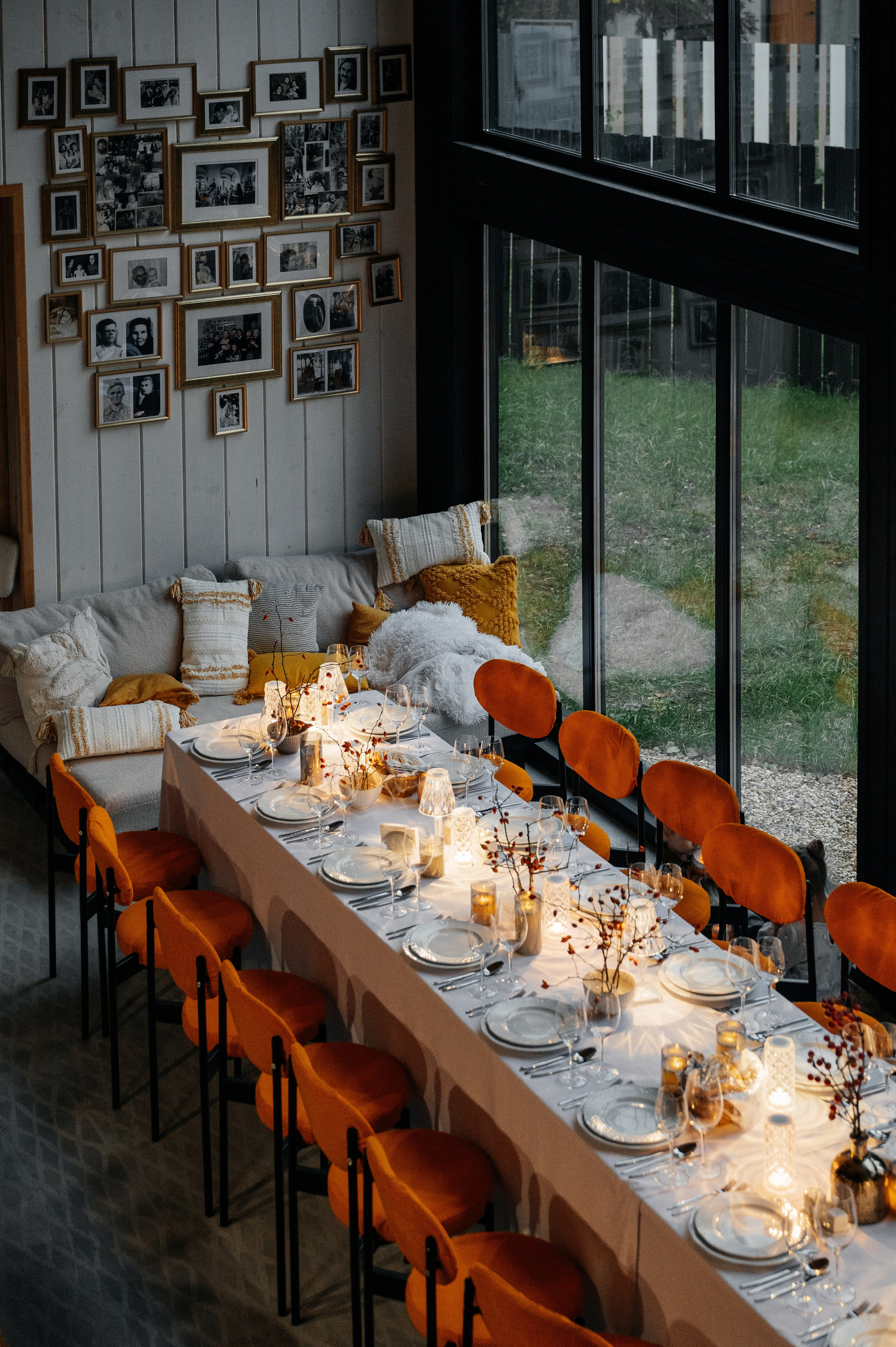 Невероятно атмосферный семейный ужин. Wedding photographer in Moscow and around the world Andrey Medvednikov