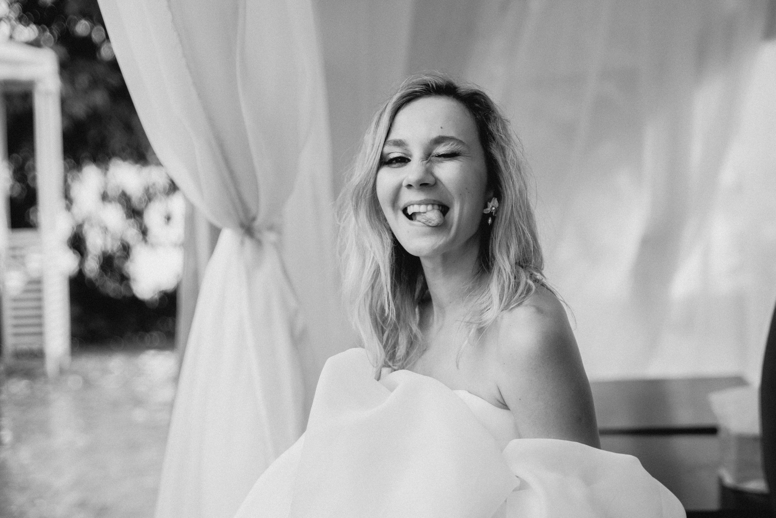 Свадебная фотосессия на катере. Свадебный и портретный фотограф в Москве Жердев Даниил