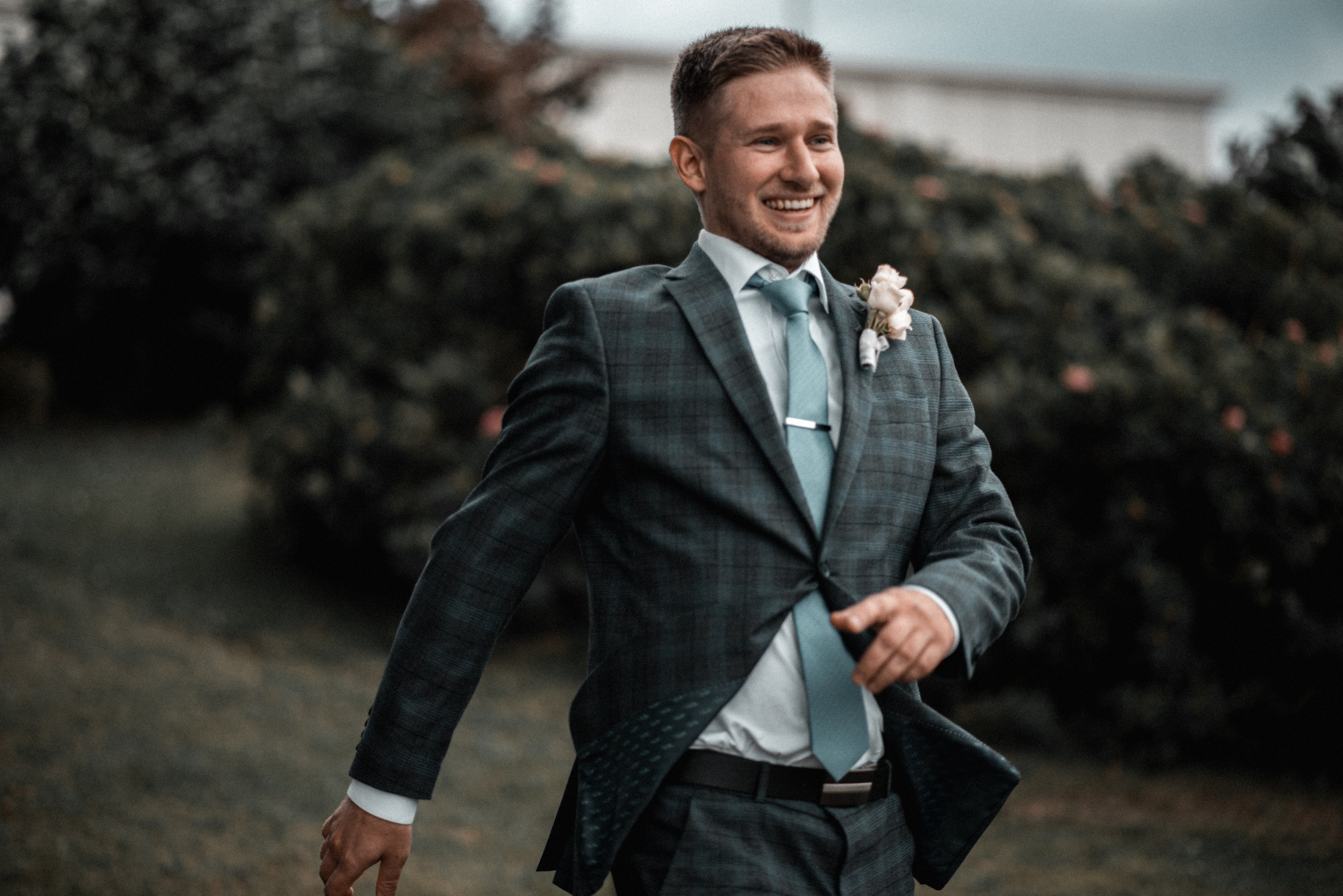 Свадебная фотосессия на катере. Свадебный и портретный фотограф в Москве Жердев Даниил