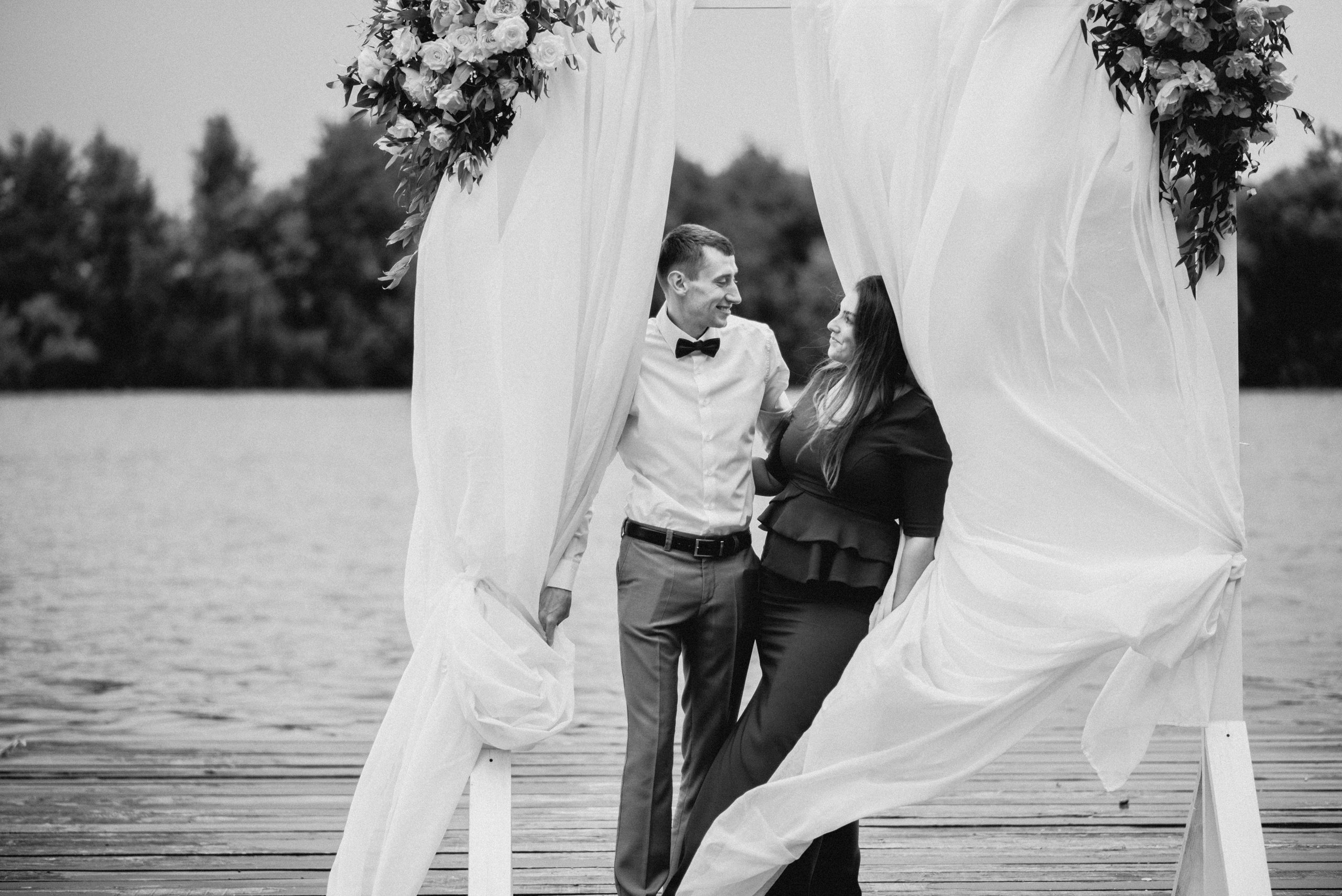 Свадебная фотосессия на катере. Свадебный и портретный фотограф в Москве Жердев Даниил