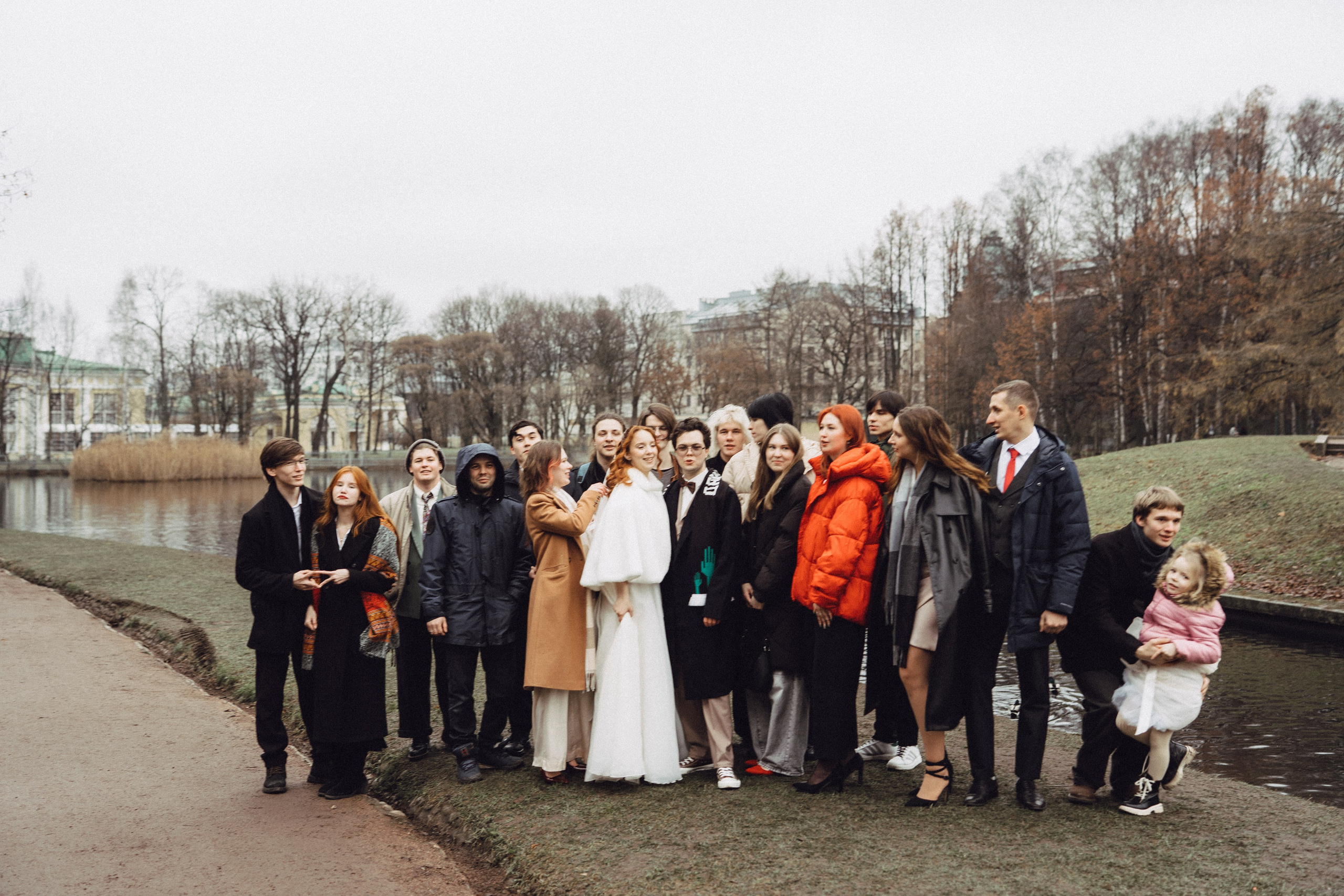 СВАДЕБНАЯ СЬЕМКА ВО ВТОРОМ ДВОРЦЕ С ГОСТЯМИ И ПРОГУЛКА В ТАВРИЧЕСКОМ САДУ. Профессиональный фотограф, Санкт-Петербург — Виктория Богомолова