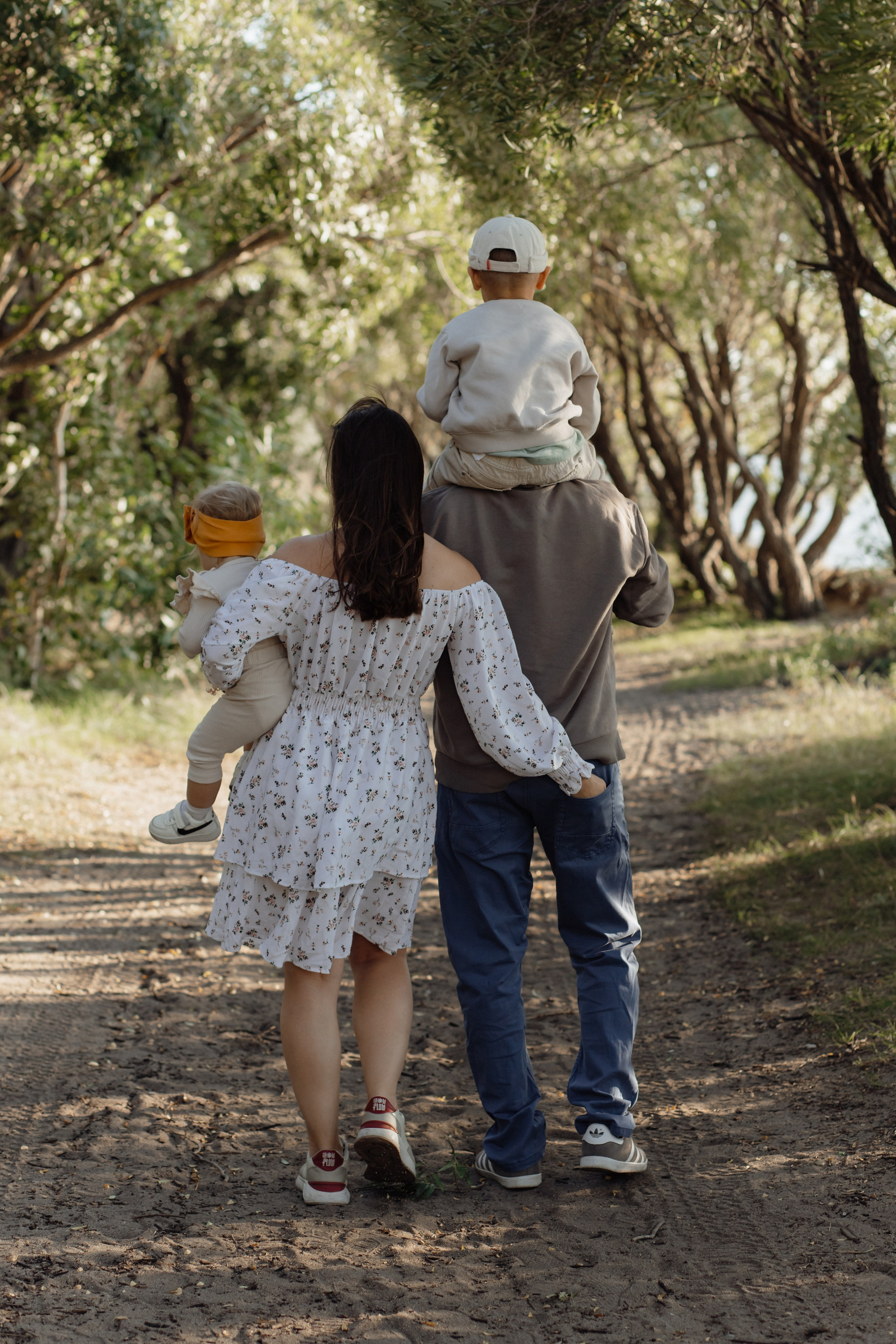 На берегу. Семейный и свадебный фотограф в Челябинске Мария Леонтьева