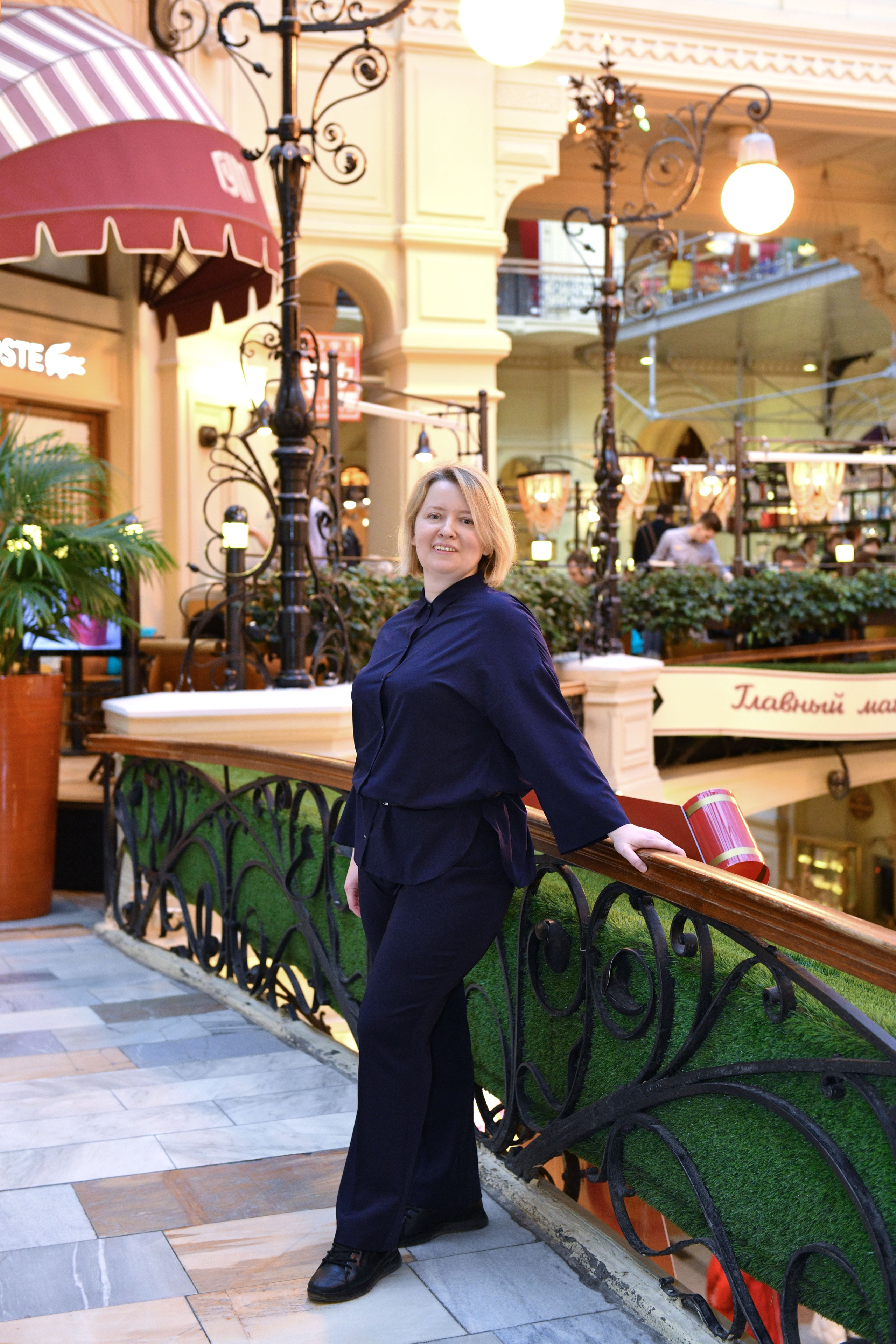 Семья в Гуме. Свадебный и портретный фотограф в Москве Галина Борисова