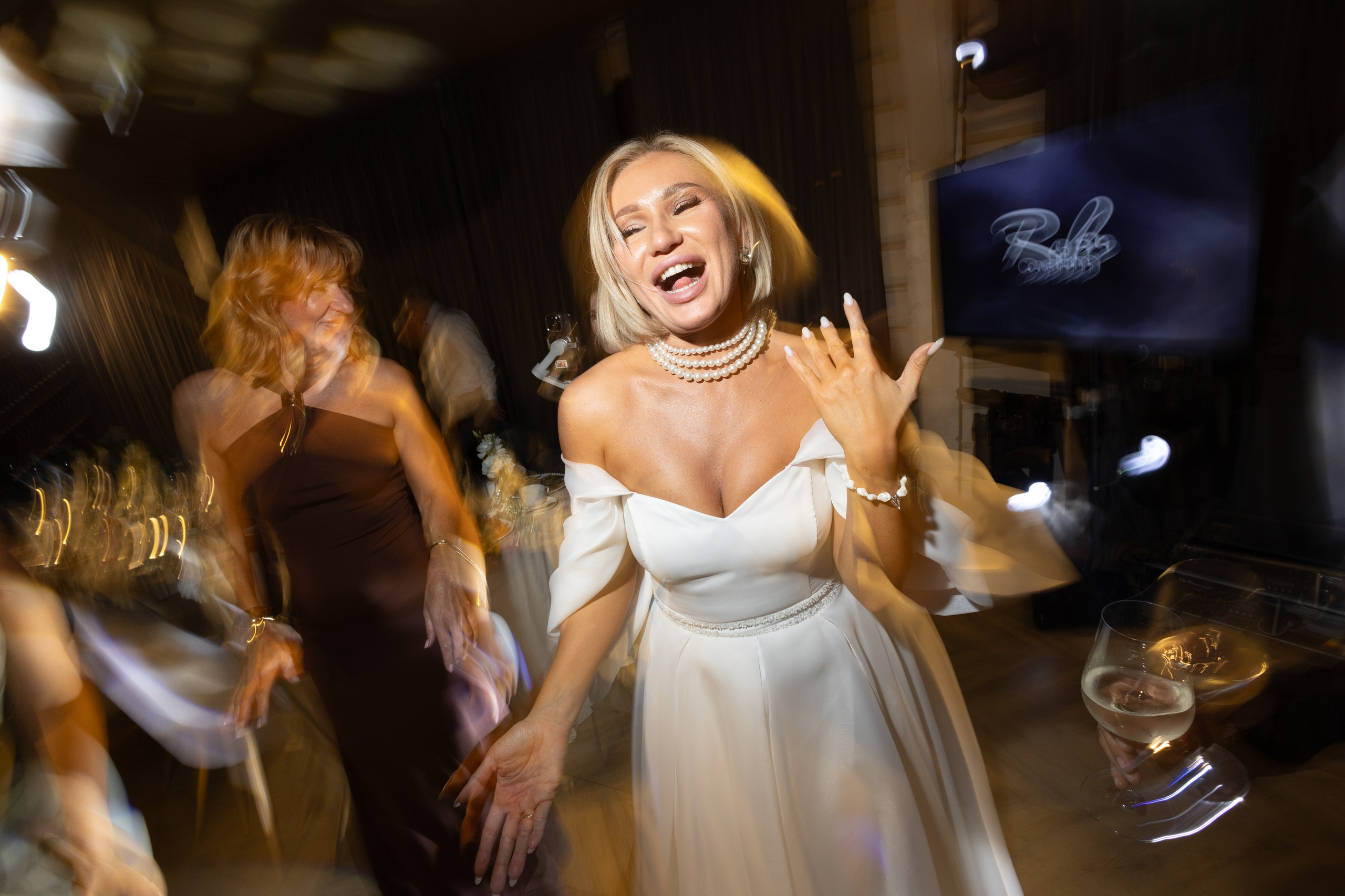 Leonid & Olga. Фотограф свадебный, репортажный, индивидуальный, фото для маркетплейсов, брендов, автосалонов