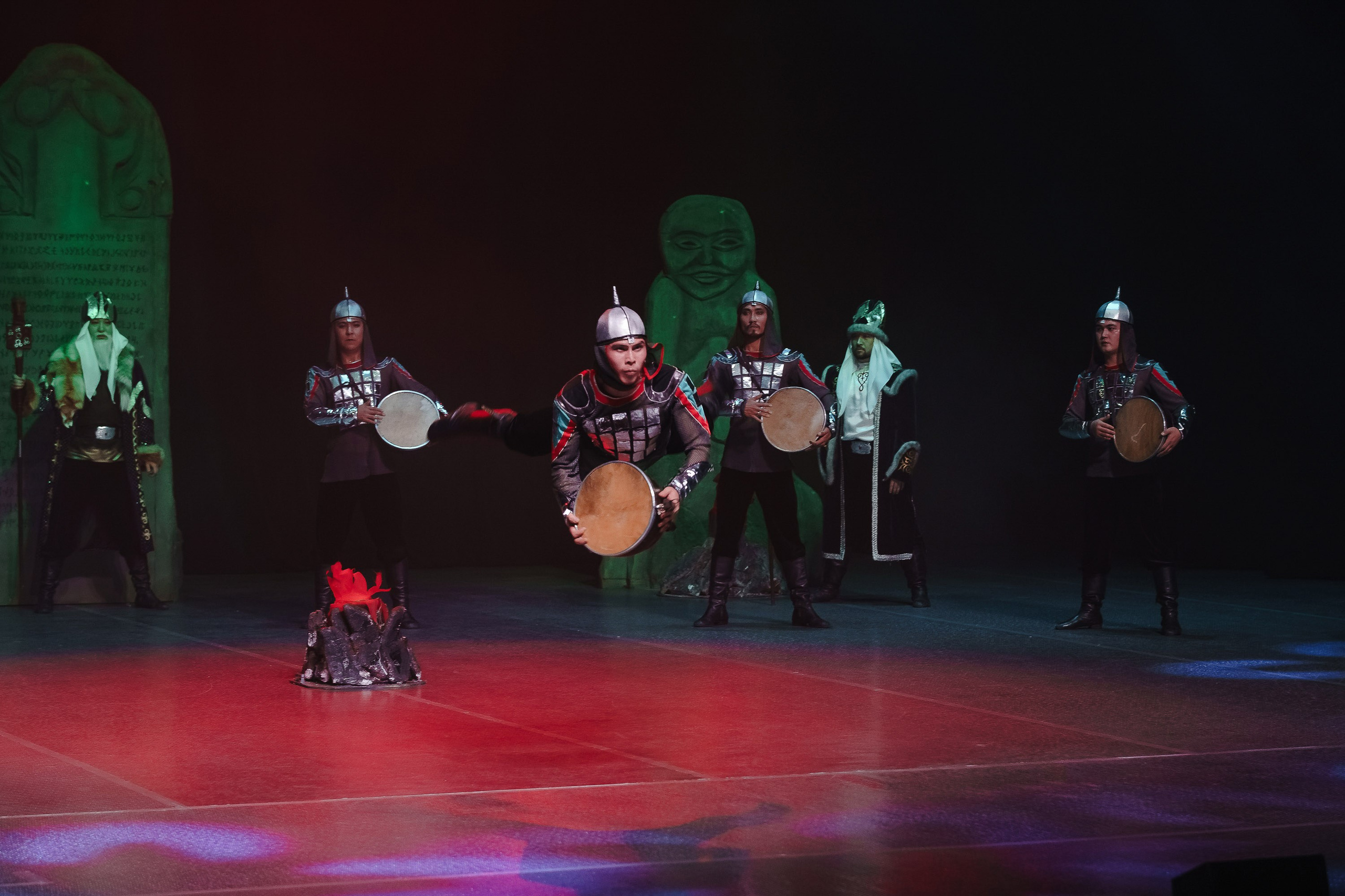 Спектакль театра танца «Наз» Туйгындар. Главная