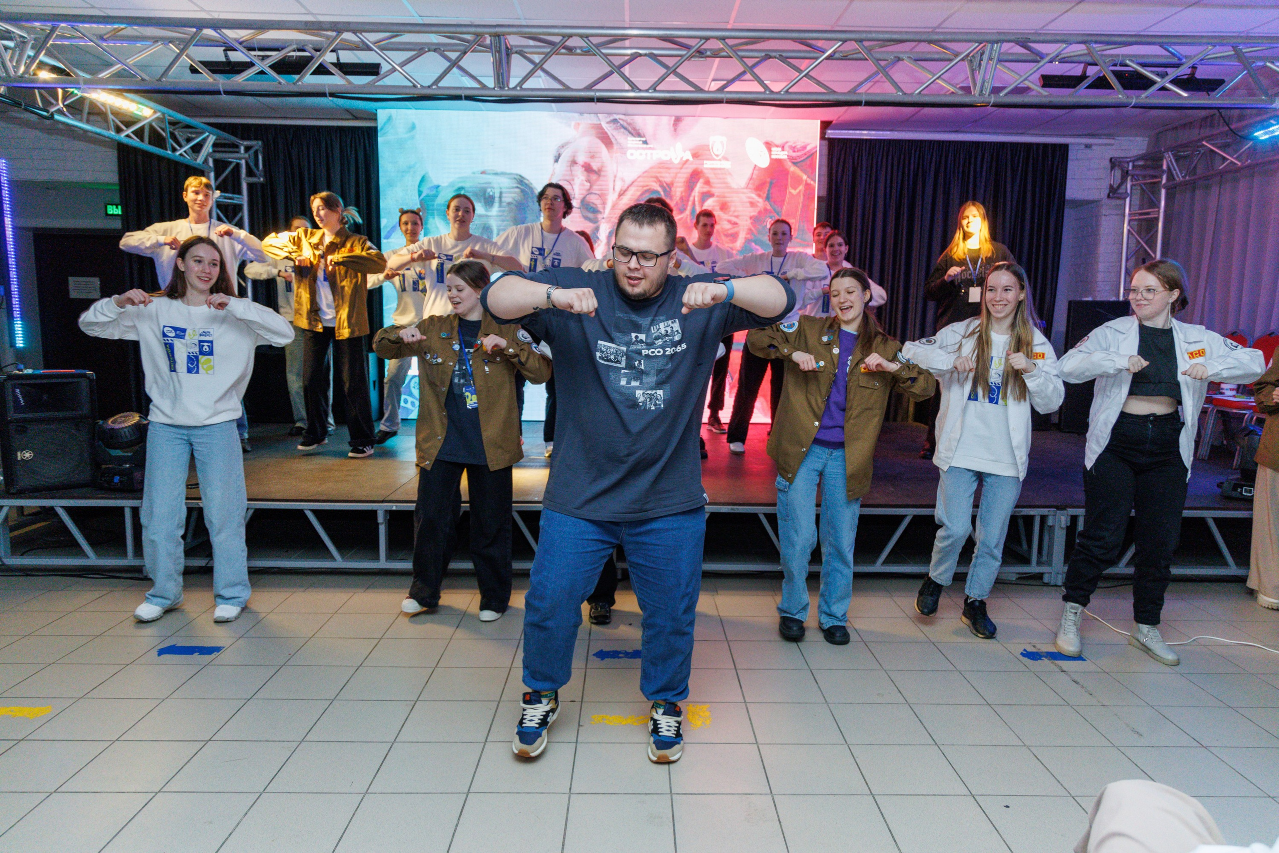 Студенческие отряды.Школа командиров и Комисаров. Свадебный, семейный и репортажный фотограф в Южно-Сахалинске Артур Петросян