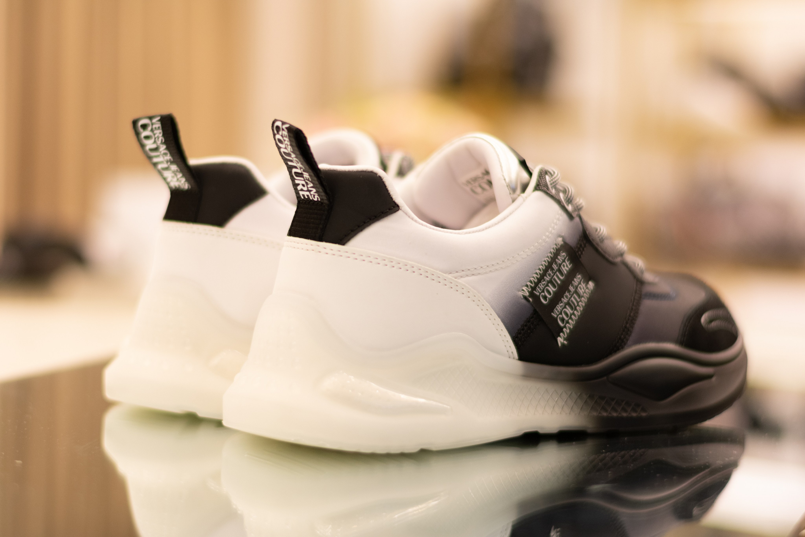 Для организаций. Предметная фотосессия для обувного магазина Capsula. Фотограф/видеограф Богдан Голованов