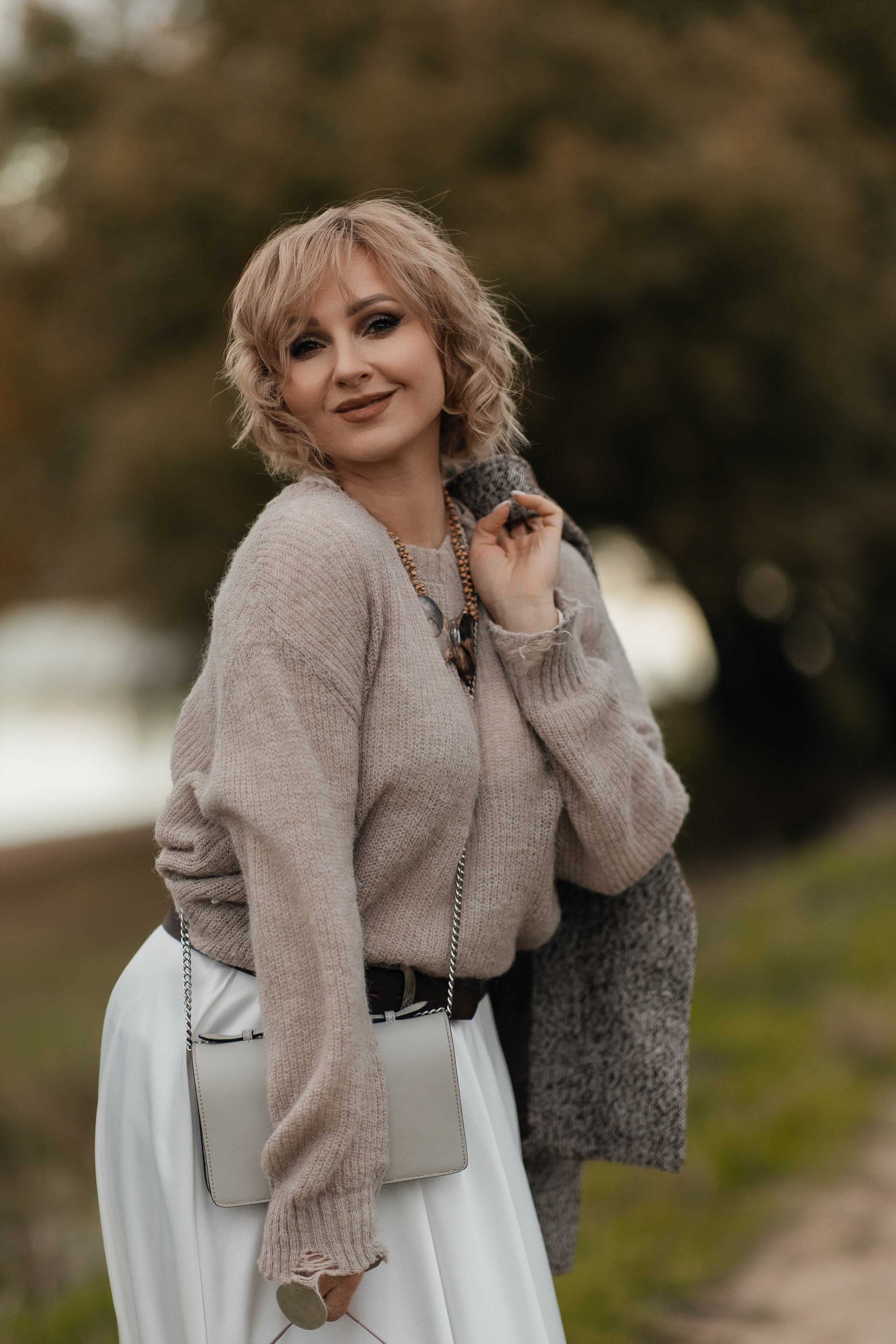 Маша и осень