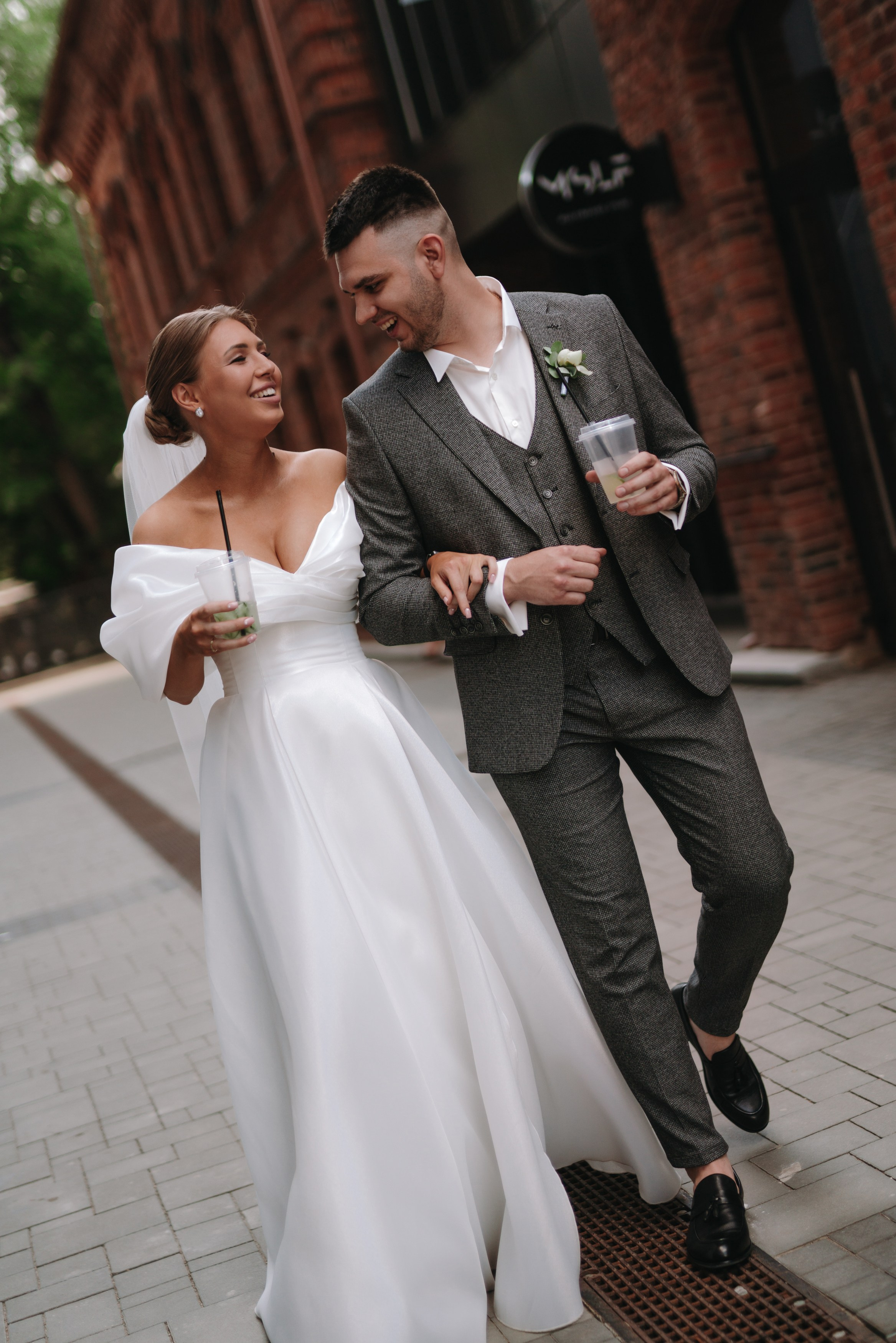 ВЕДУЩИЙ АНДРЕЙ ОГНЕВ, ВИДЕОГРАФ ЭМИЛЬ ВАГАПОВ, БАНКЕТНЫЙ ЗАЛ ВЫСОТА